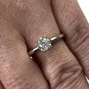 Anel Ouro Branco Solitário - 0.70 ct.