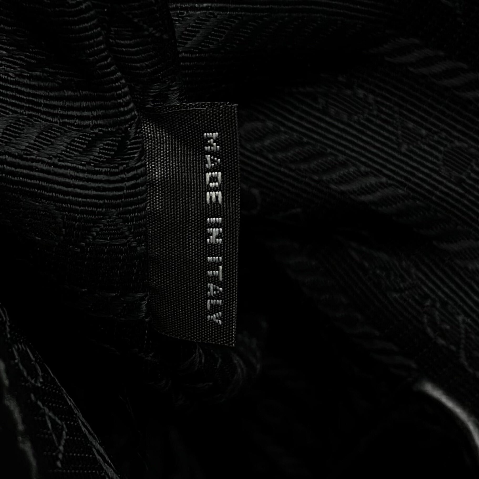 Pasta Prada Couro Saffiano Preto