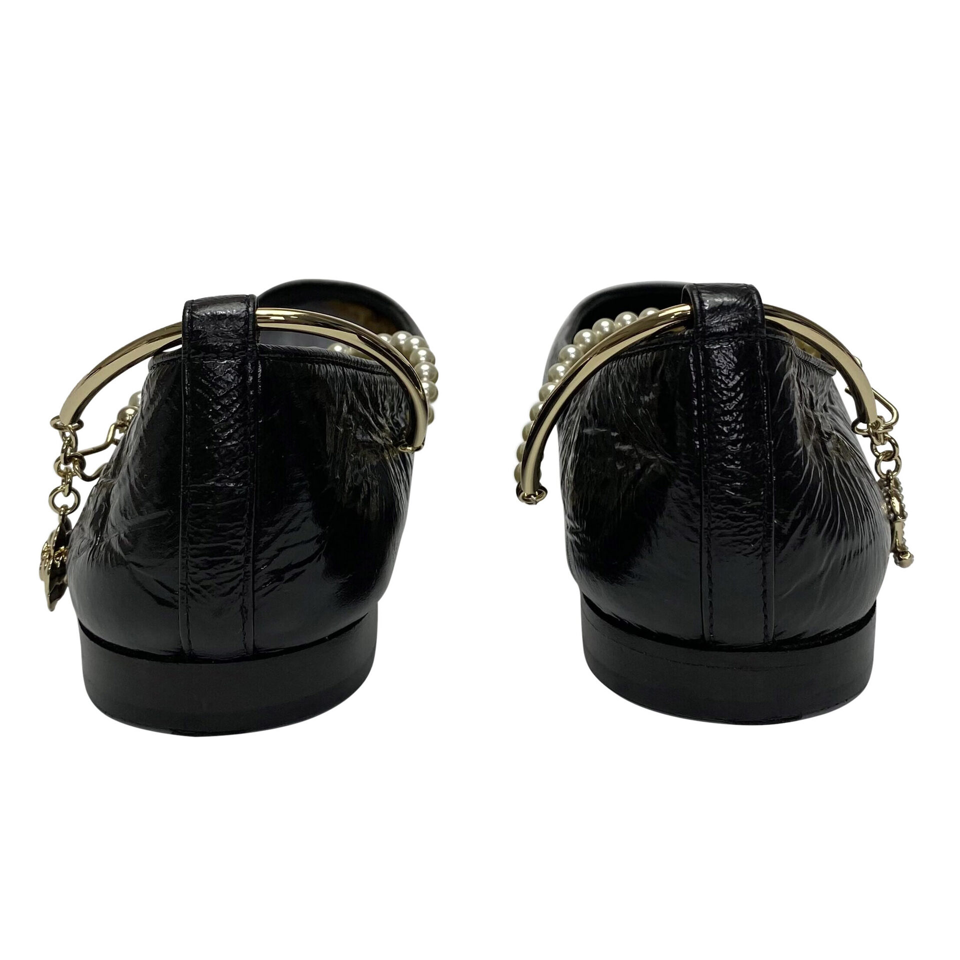 Sapatilha Chanel Cap Toe Ankle Chain
