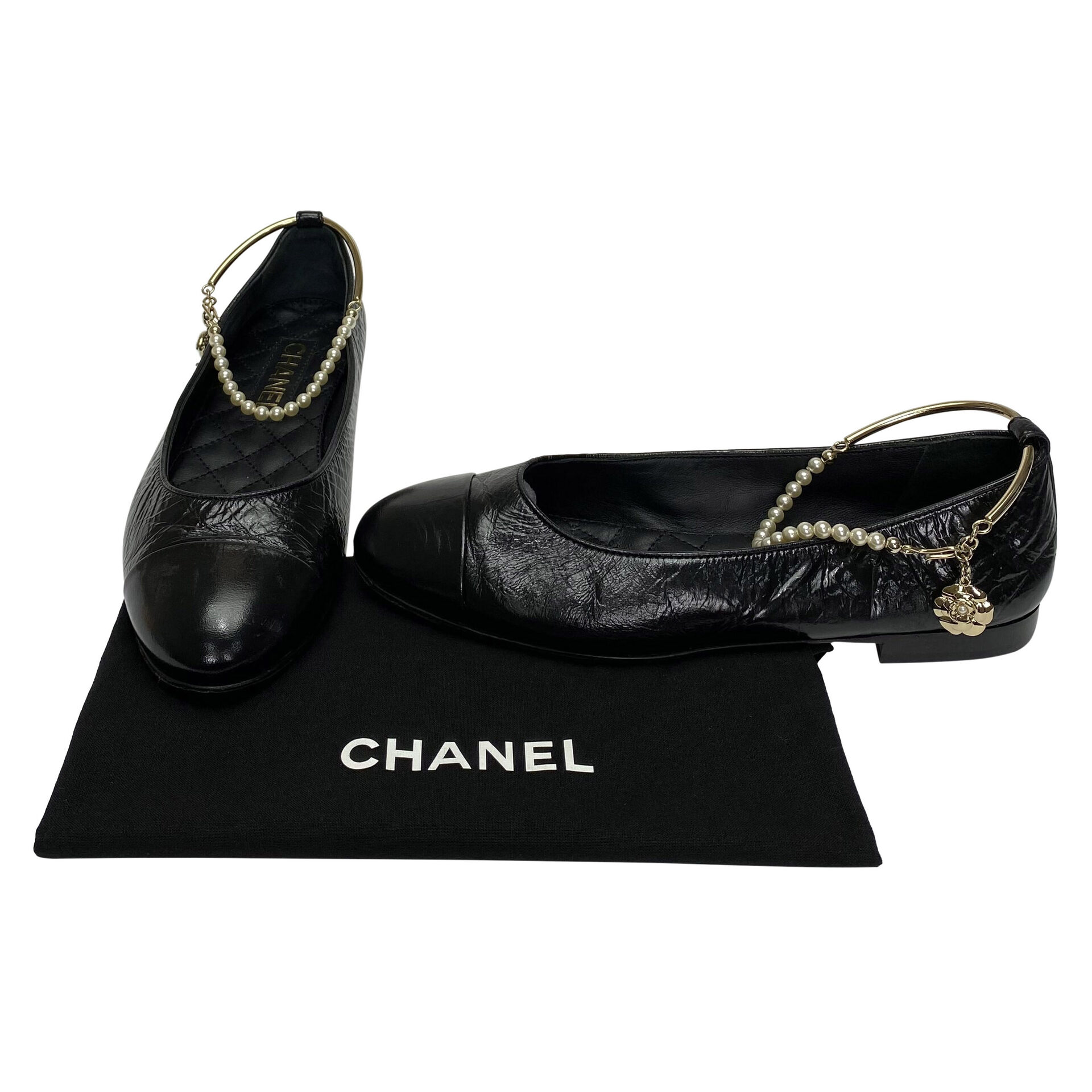 Sapatilha Chanel Cap Toe Ankle Chain