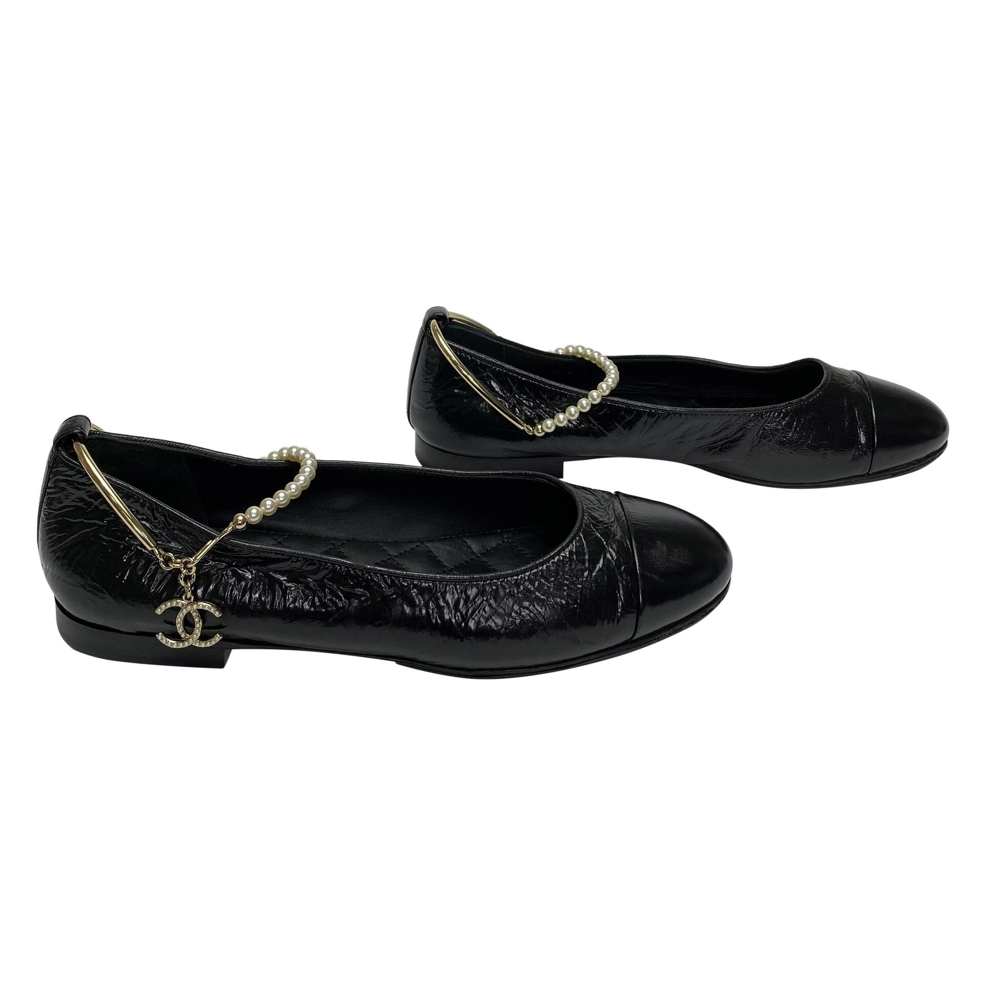 Sapatilha Chanel Cap Toe Ankle Chain