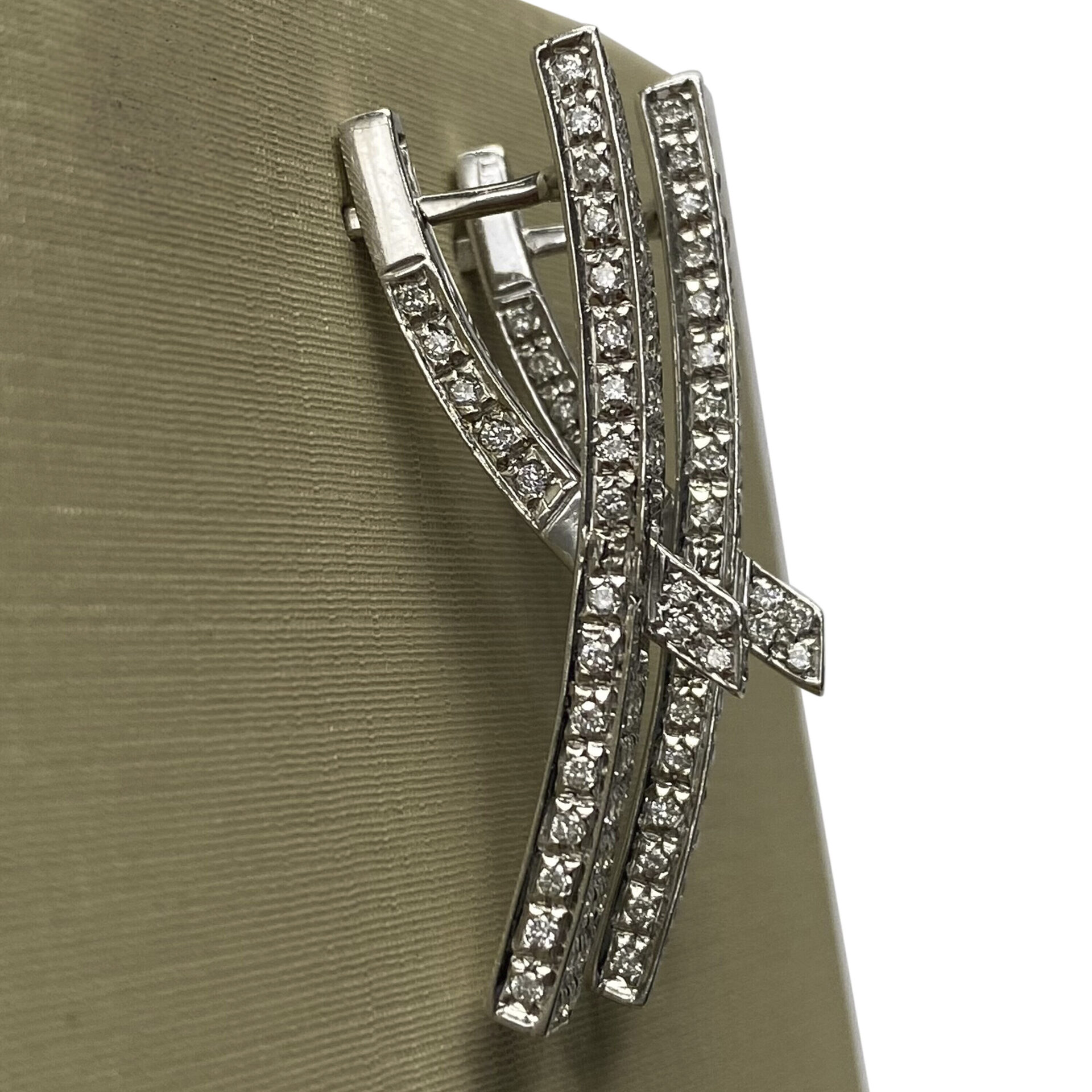 Par de Brincos Diamantes - 1.98 ct.