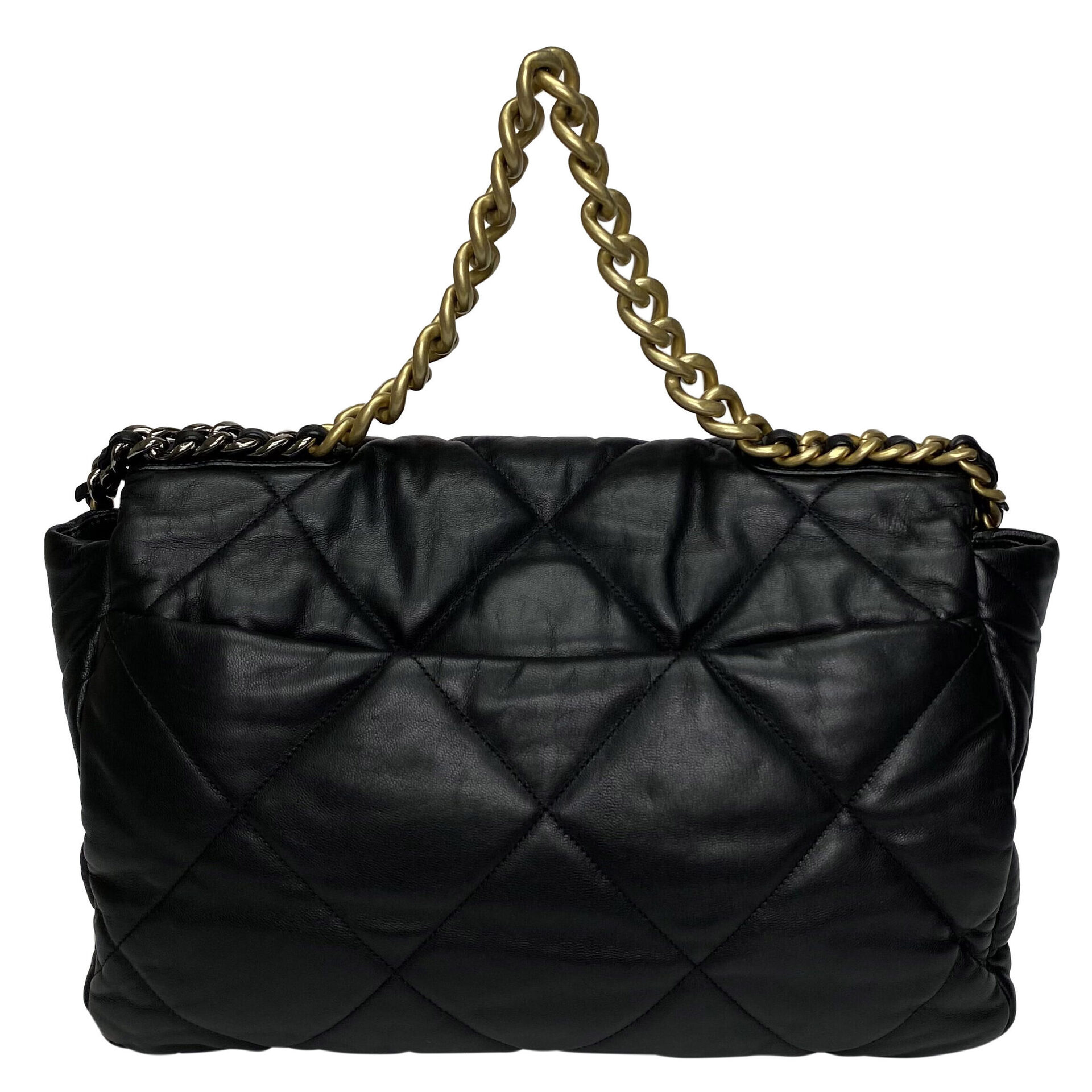 Bolsa Chanel 19 Preta