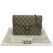 Bolsa Gucci Dionysus GG Supreme Chain Wallet