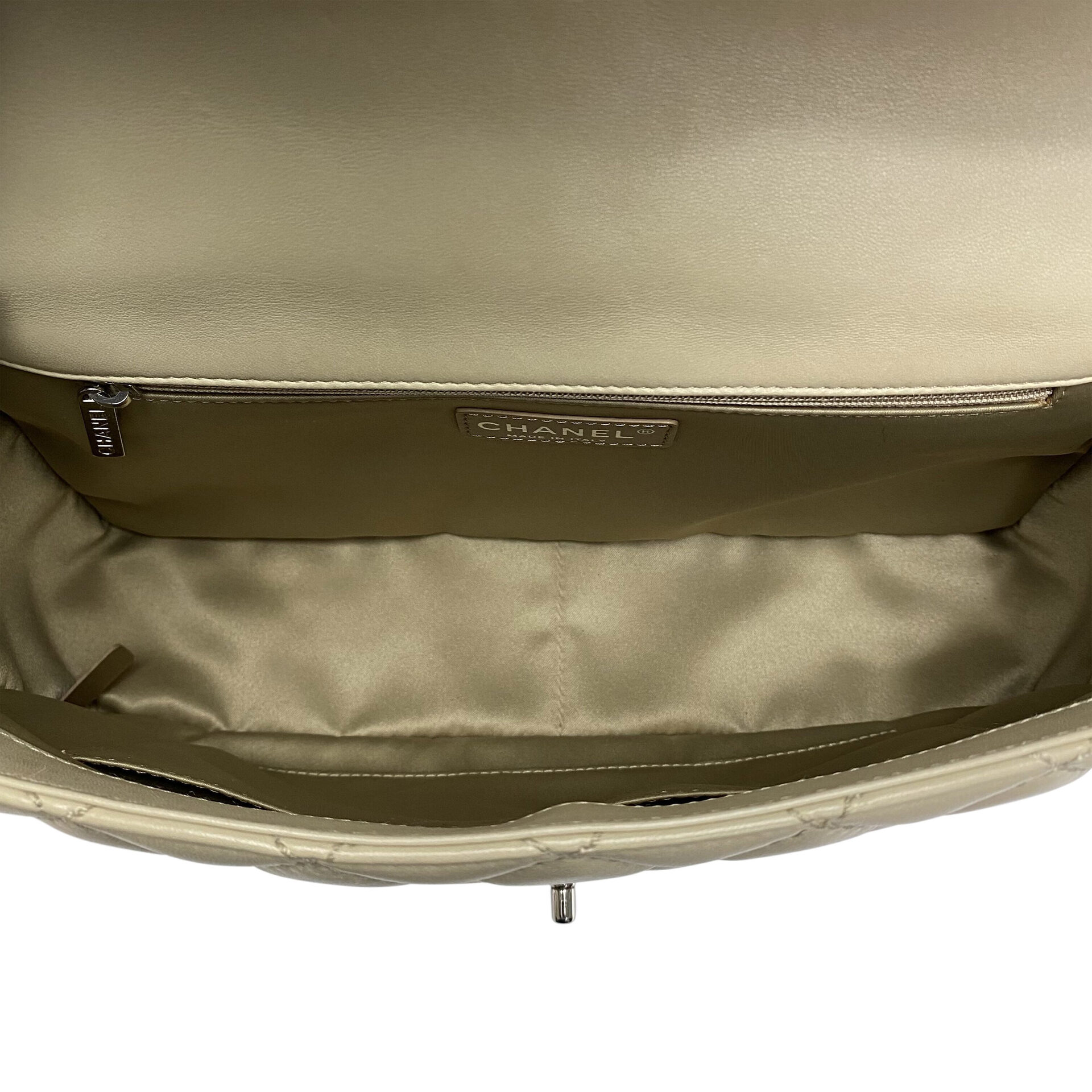 Bolsa Chanel Easy Carry Jumbo Flap