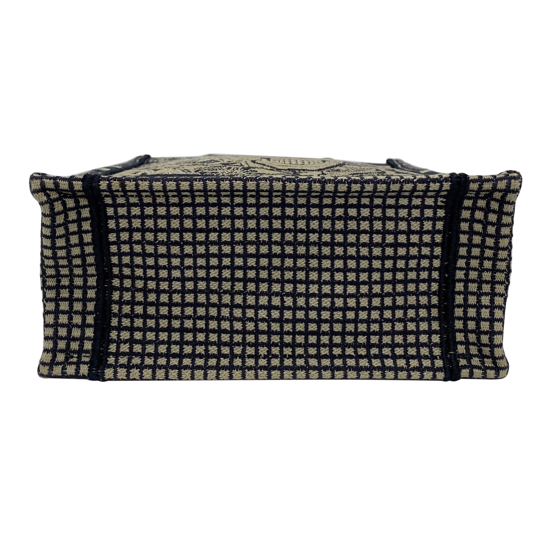 Bolsa Christian Dior Vertical Book Tote