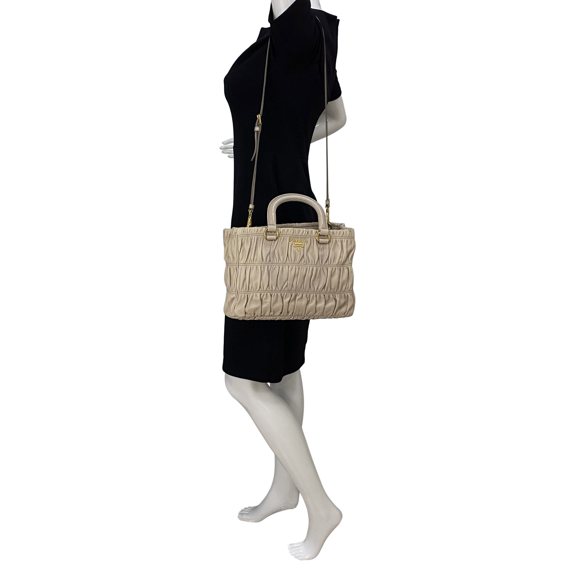 Bolsa Prada Gaufre Bege