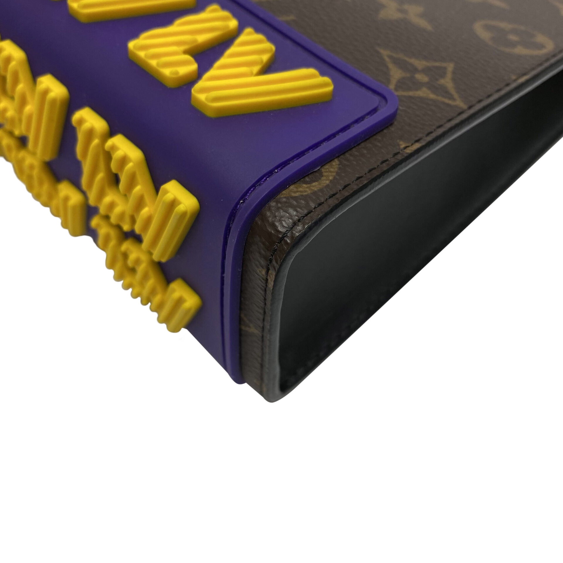 Bolsa Louis Vuitton Rubber Pochette Voyage MM