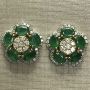 Par de Brincos Margarida Esmeraldas e Diamantes