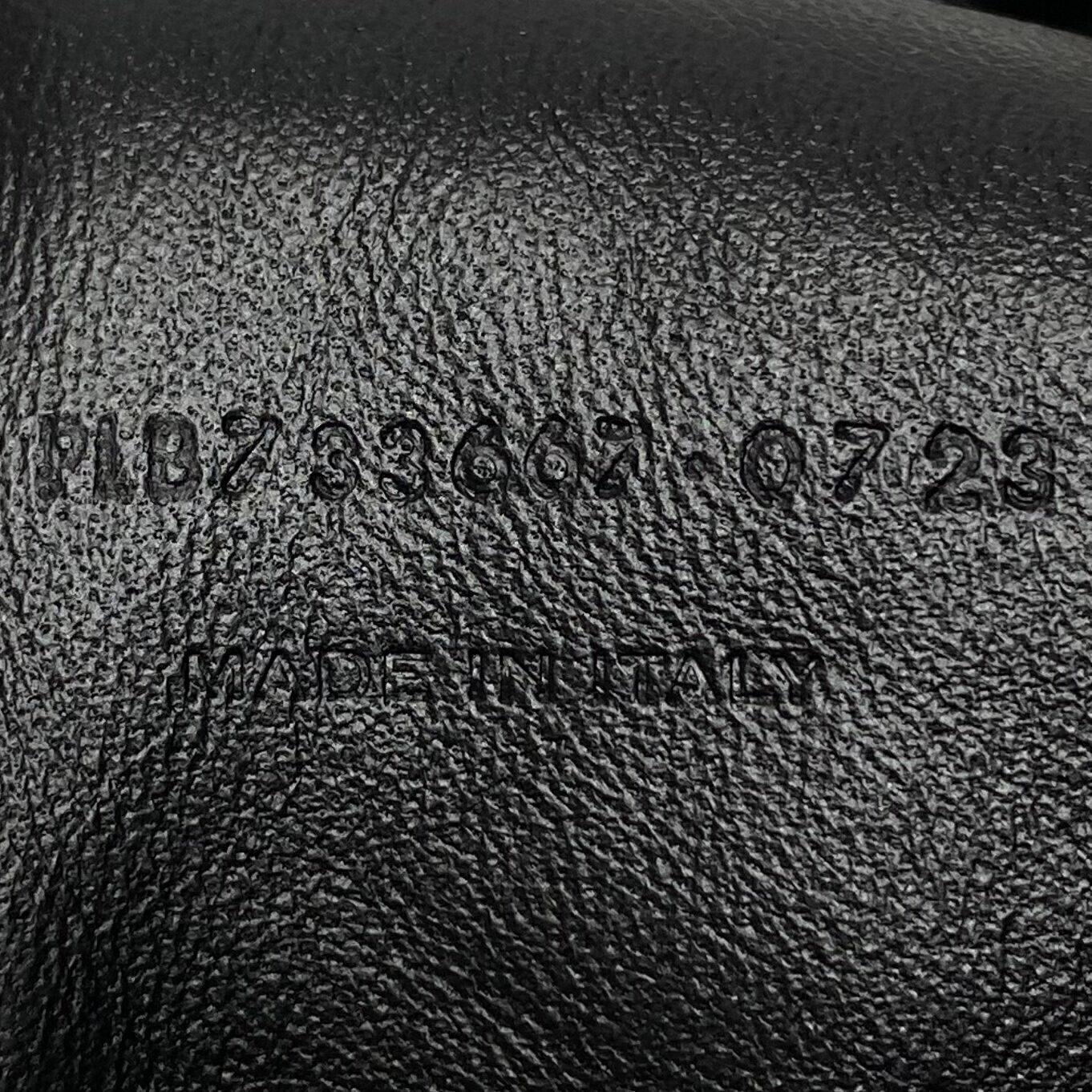 Bolsa Saint Laurent Gaby Transversal Preta