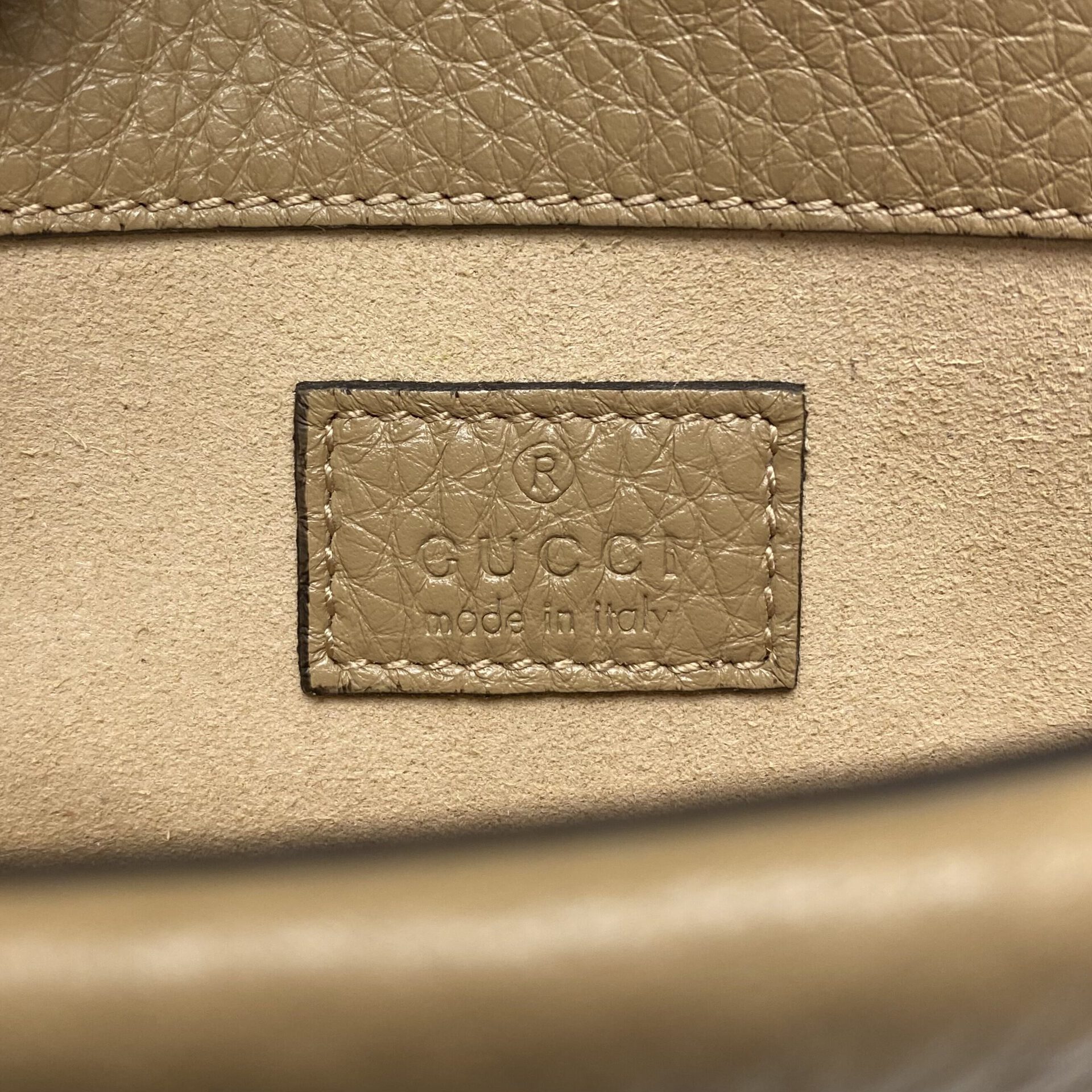 Bolsa Gucci Dionysus Super Mini Bege