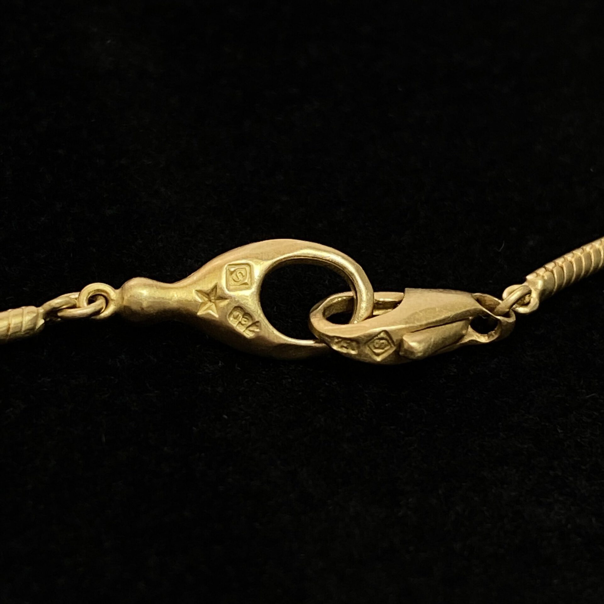 Colar HStern - Miçangas