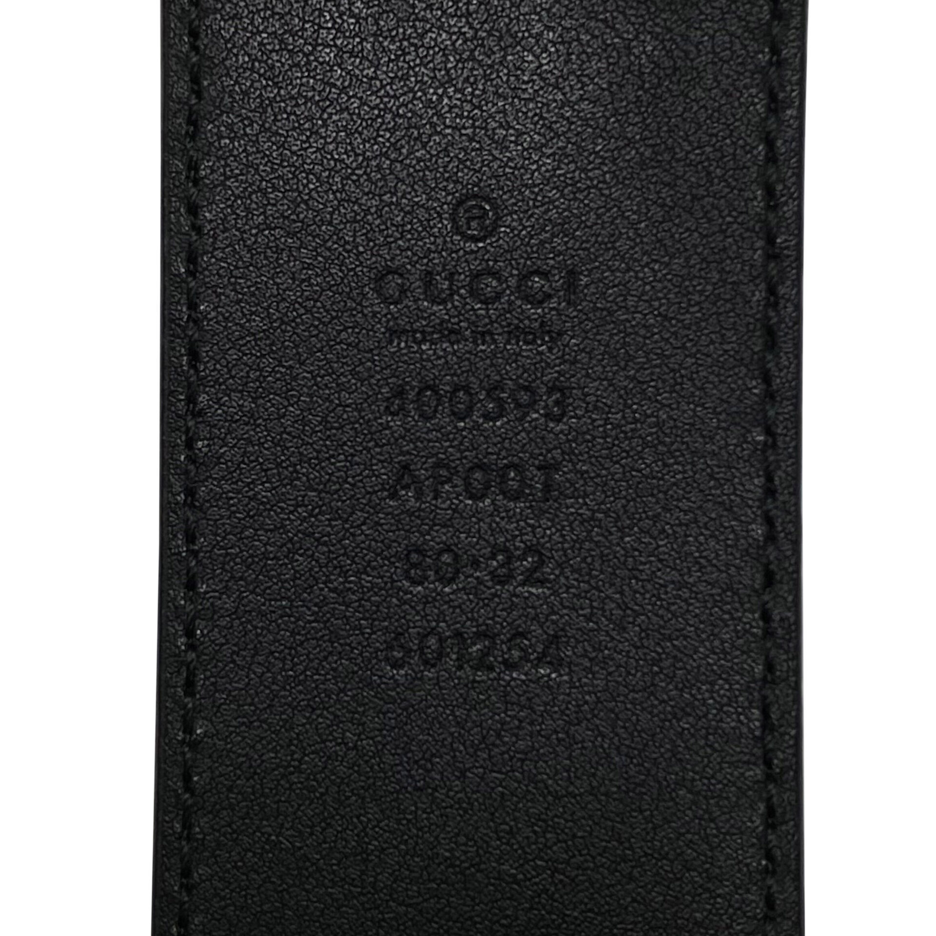 Cinto Gucci GG Marmont Preto