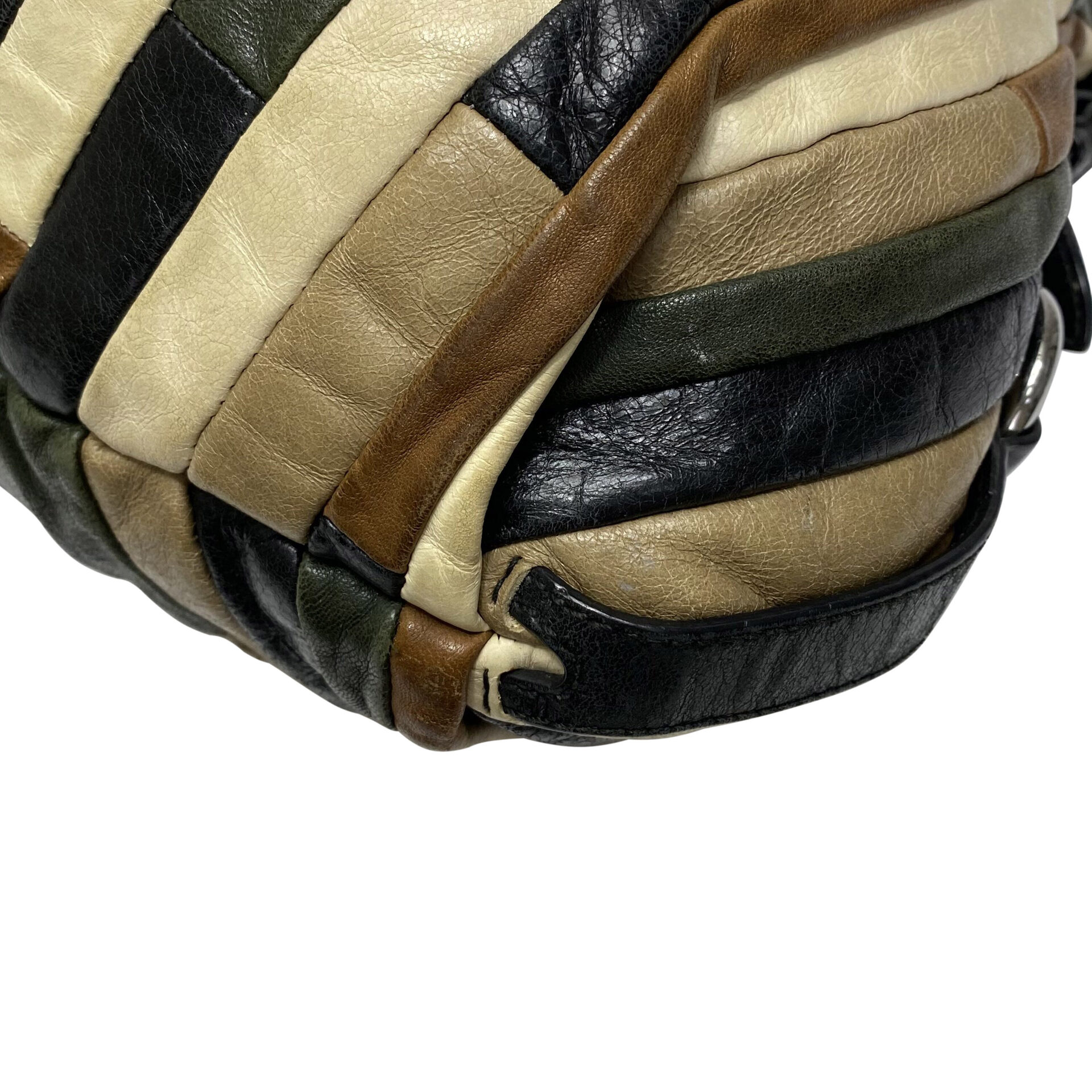 Bolsa Miu Miu Couro Listrado