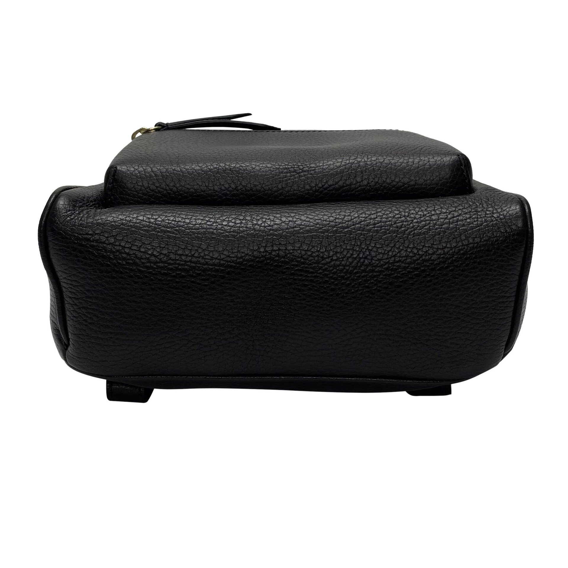 Mochila Gucci Soho Chain Preta