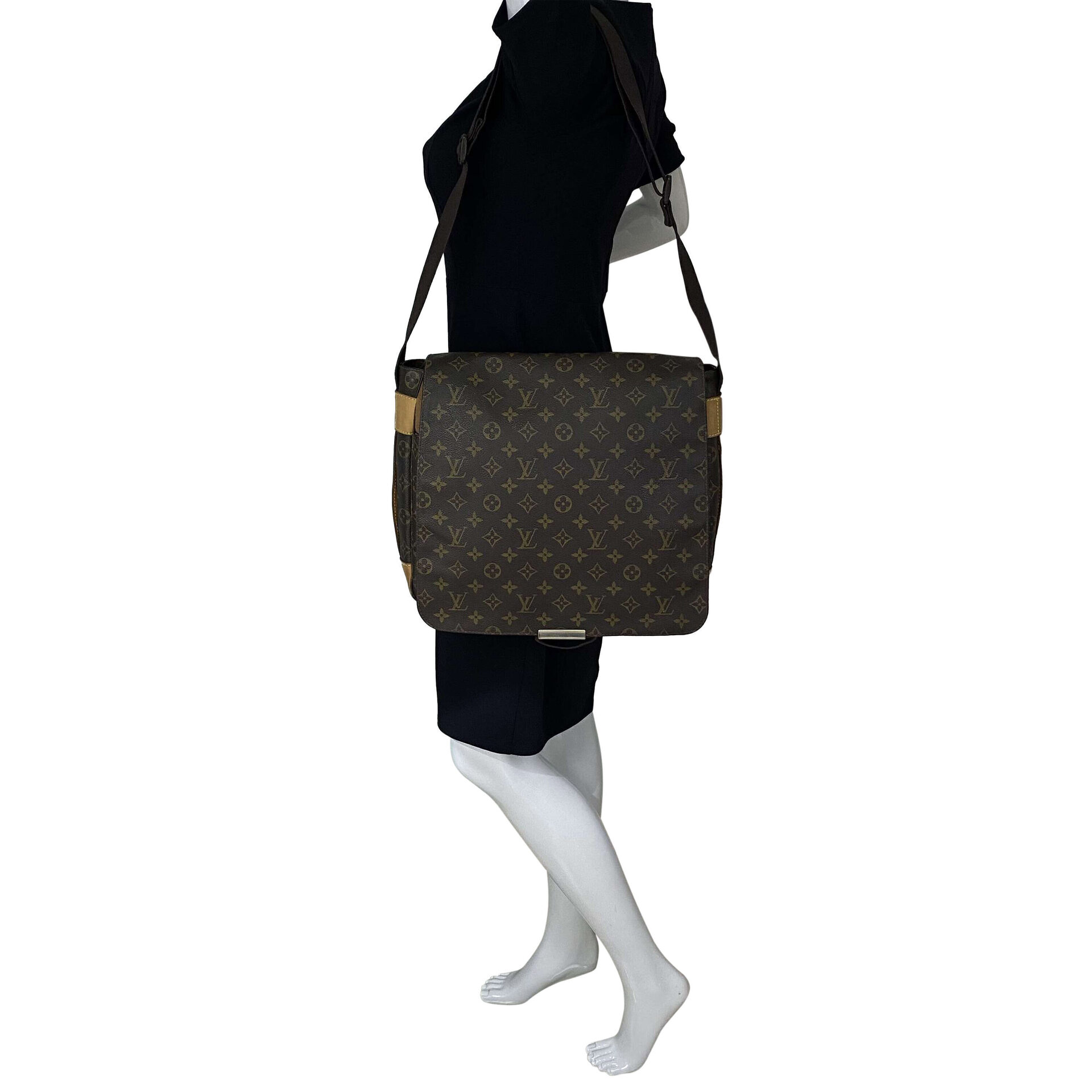 Bolsa Louis Vuitton Abbesses Messenger Monograma