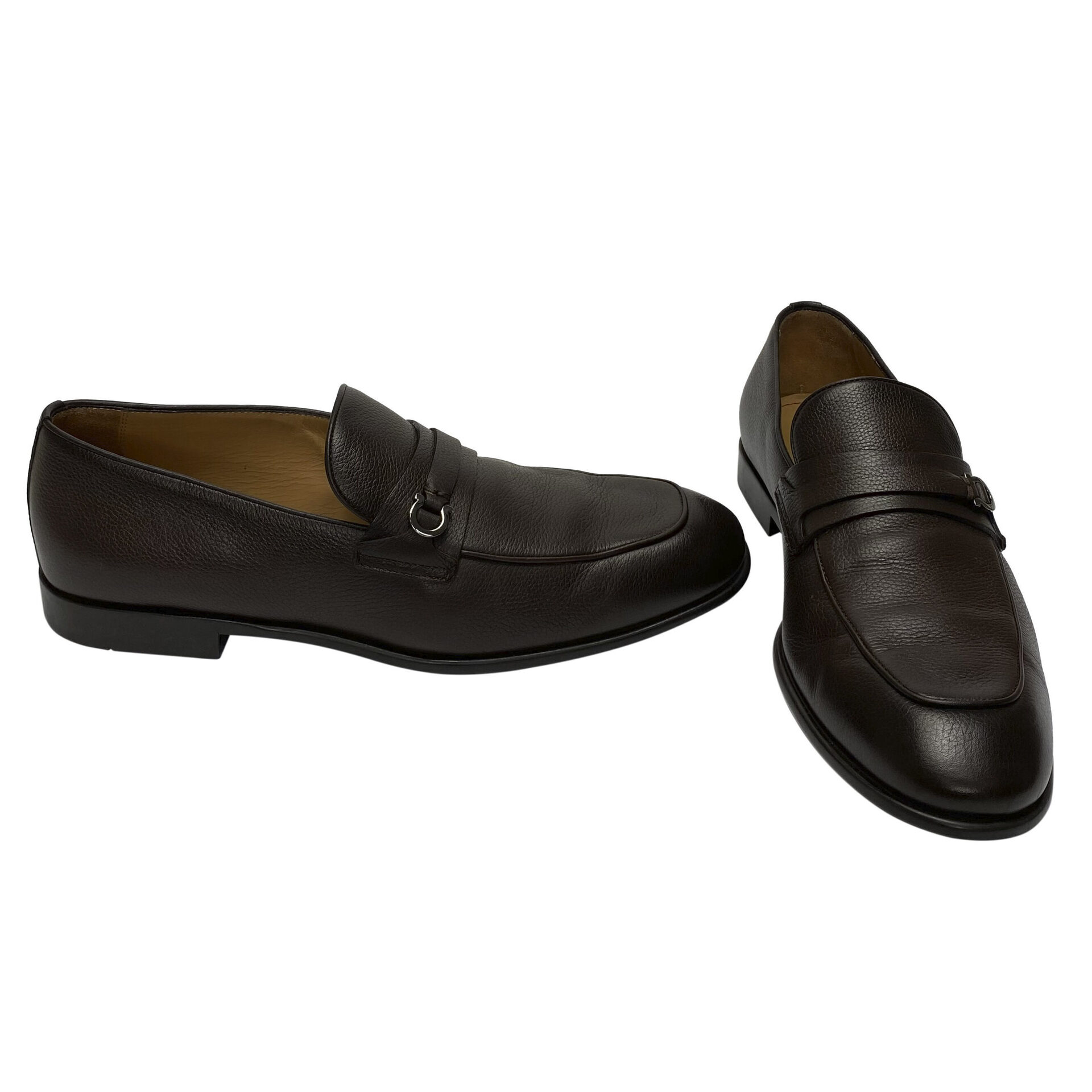 Sapato Salvatore Ferragamo Marrom