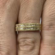 Meia Aliança Ouro Amarelo - 0.49 ct.