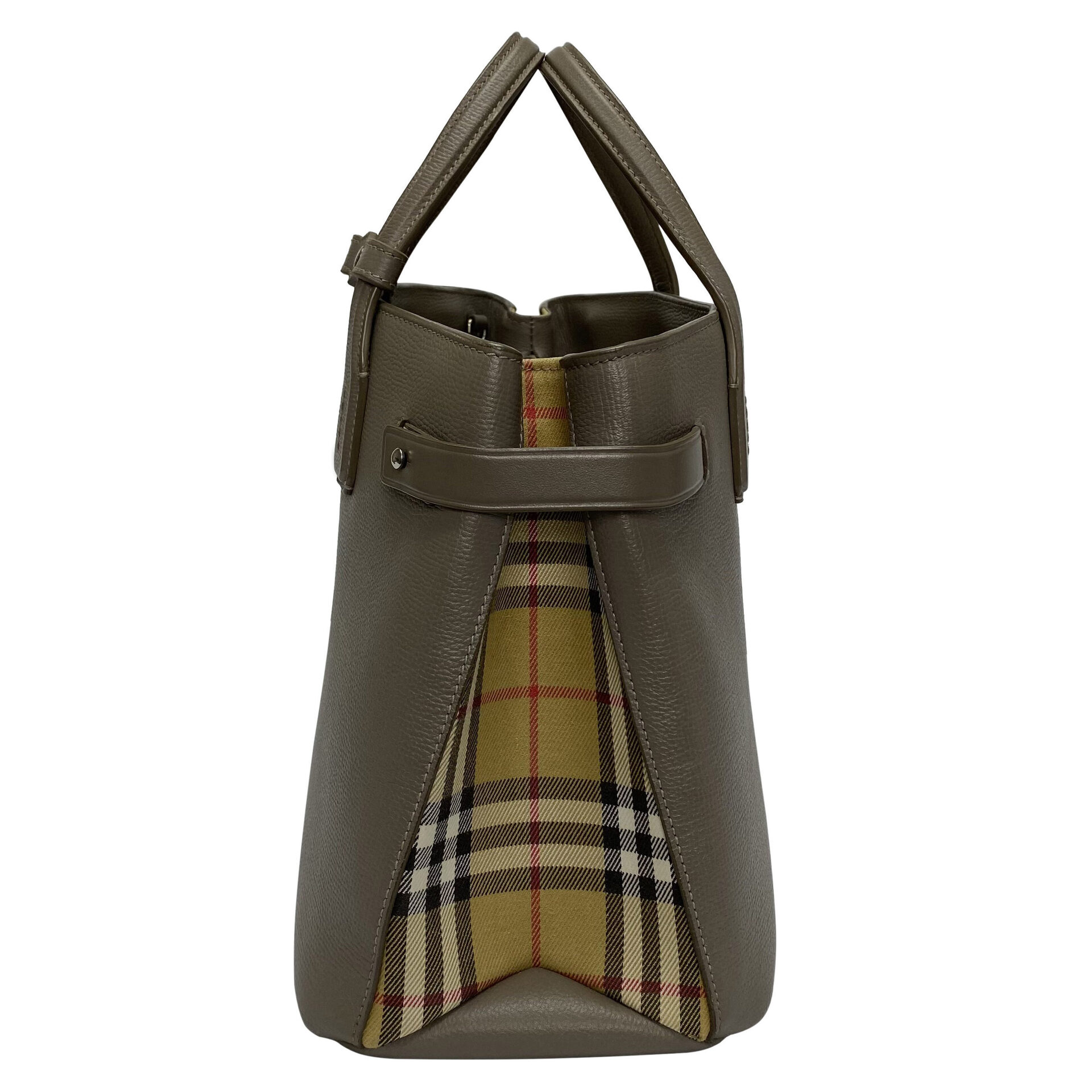 Bolsa Burberry Banner Couro Cinza