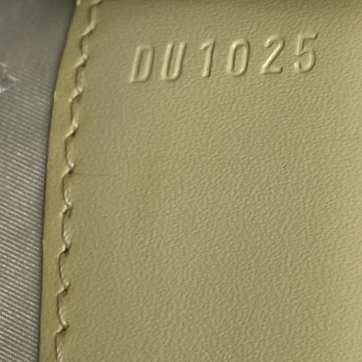 Bolsa Louis Vuitton Le Talentueux Suhali