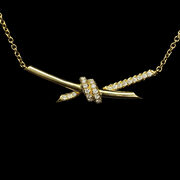Colar Tiffany & Co. Knot