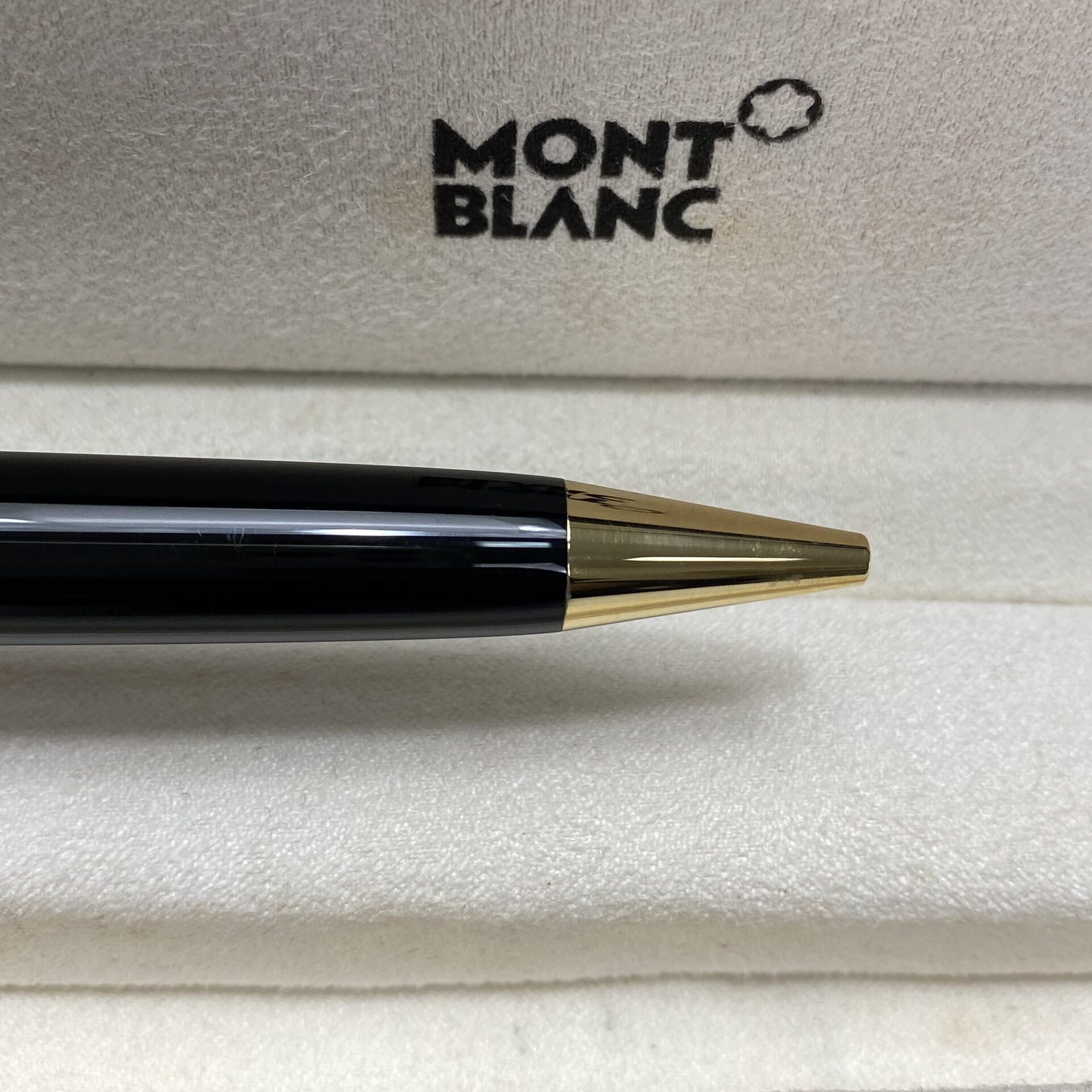 Caneta Montblanc Esferográfica Meisterstuck Classique
