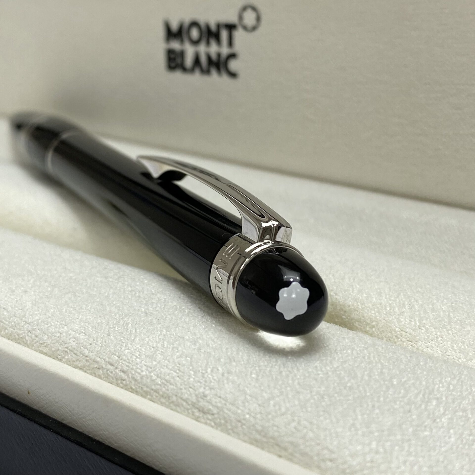 Caneta Montblanc Esferográfica Starwalker