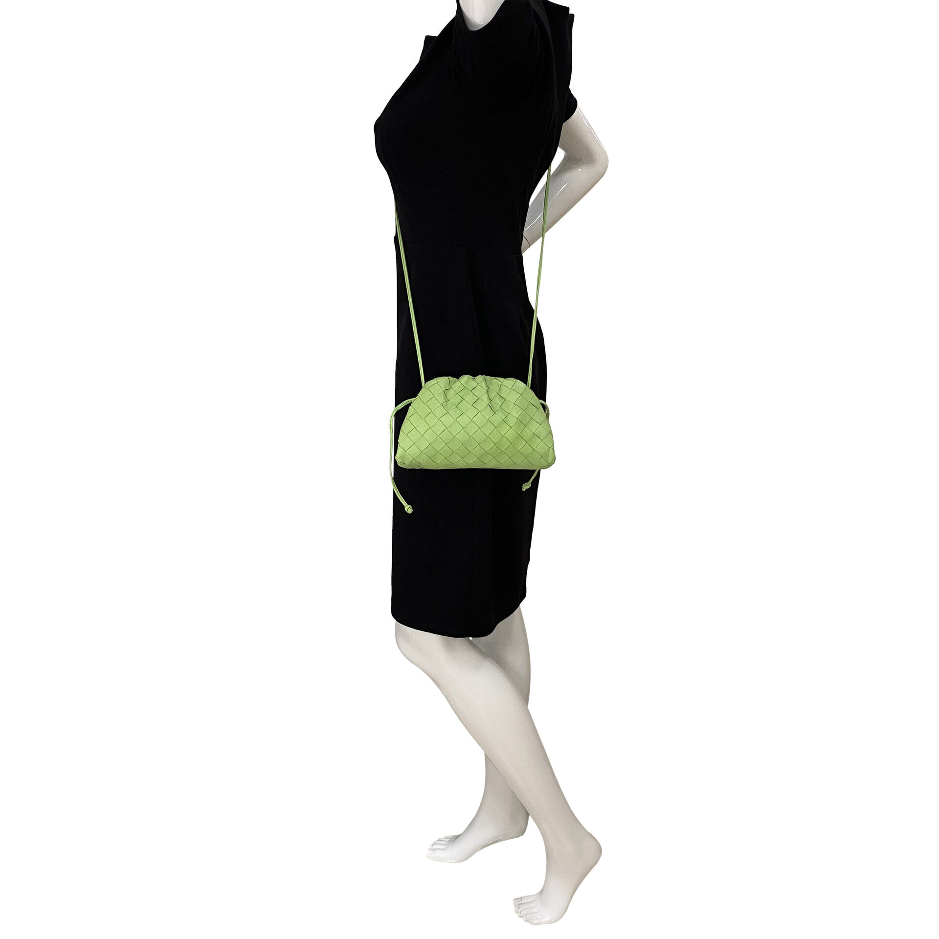 Bolsa Bottega Veneta The Mini Pouch Verde