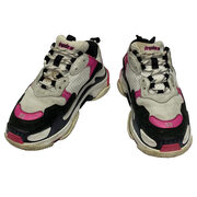 Tênis Balenciaga Triple S