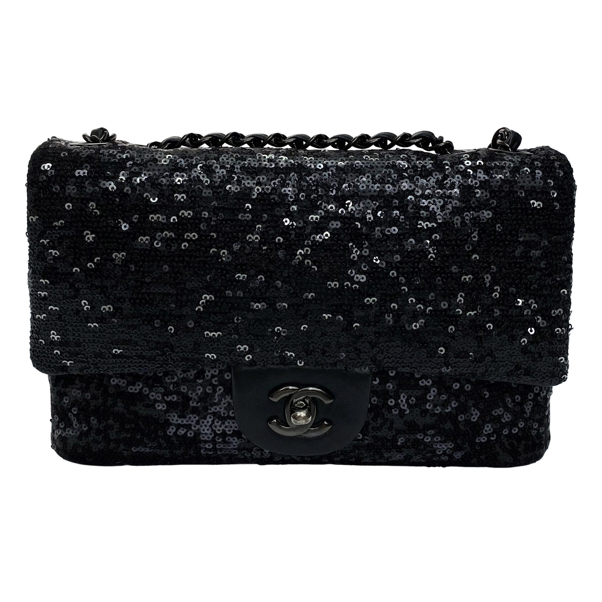 Bolsa Chanel Paetês Preta