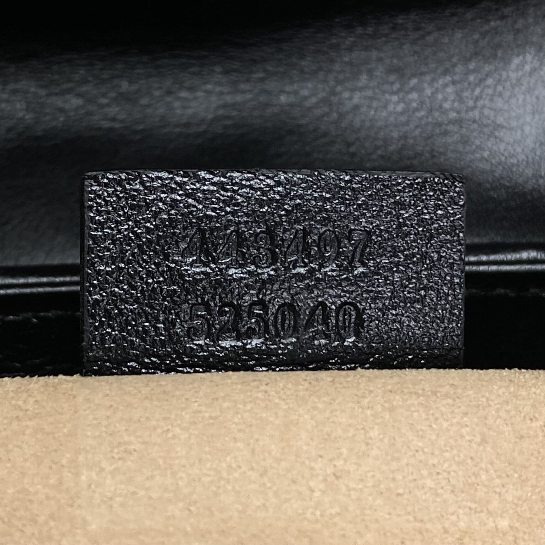 Bolsa Gucci GG Marmont Canvas