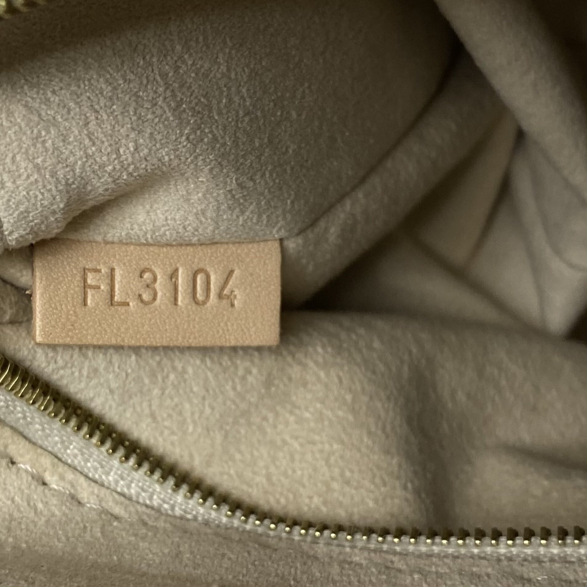 Bolsa Louis Vuitton Epi Doc BB