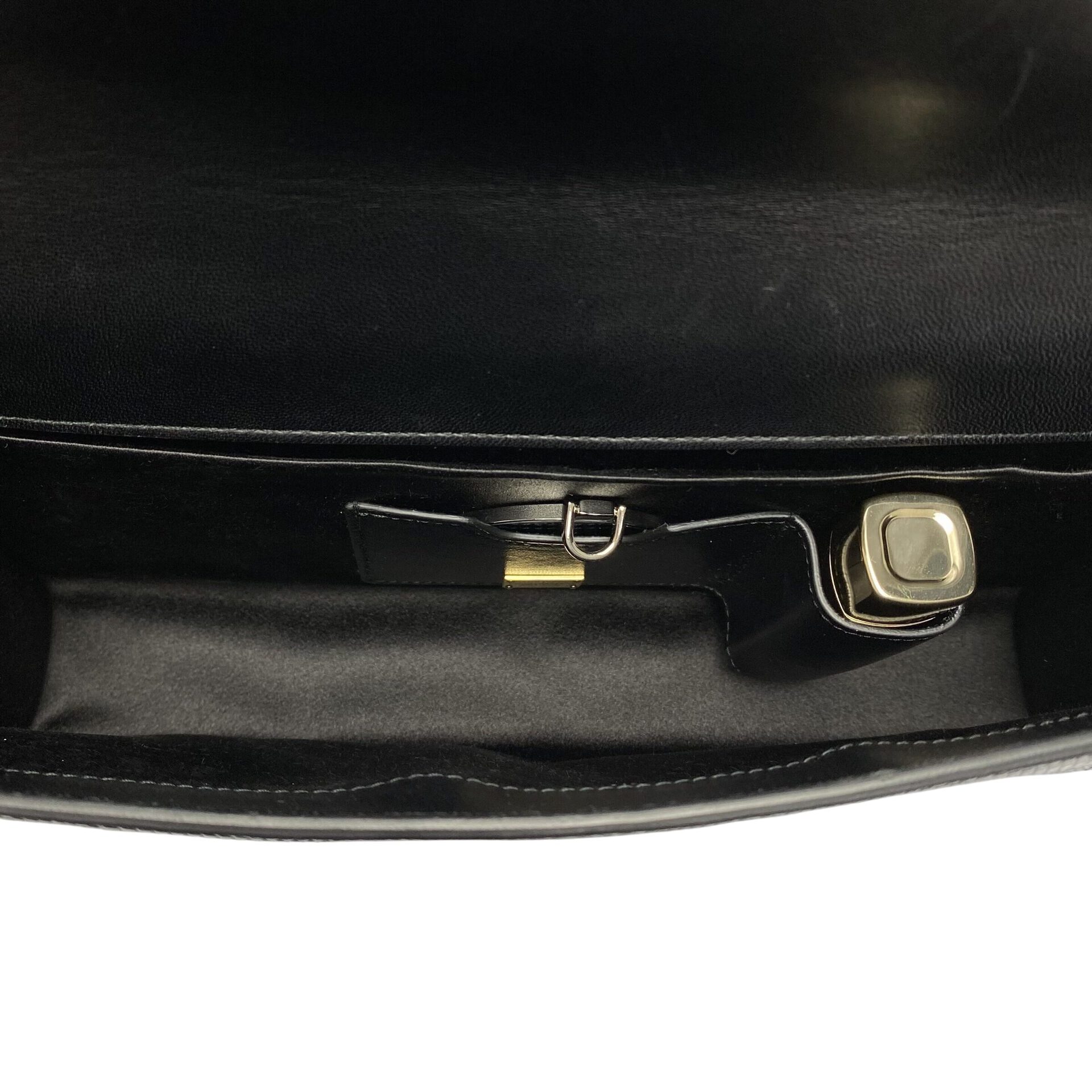 Clutch Dolce & Gabbana Couro Preta