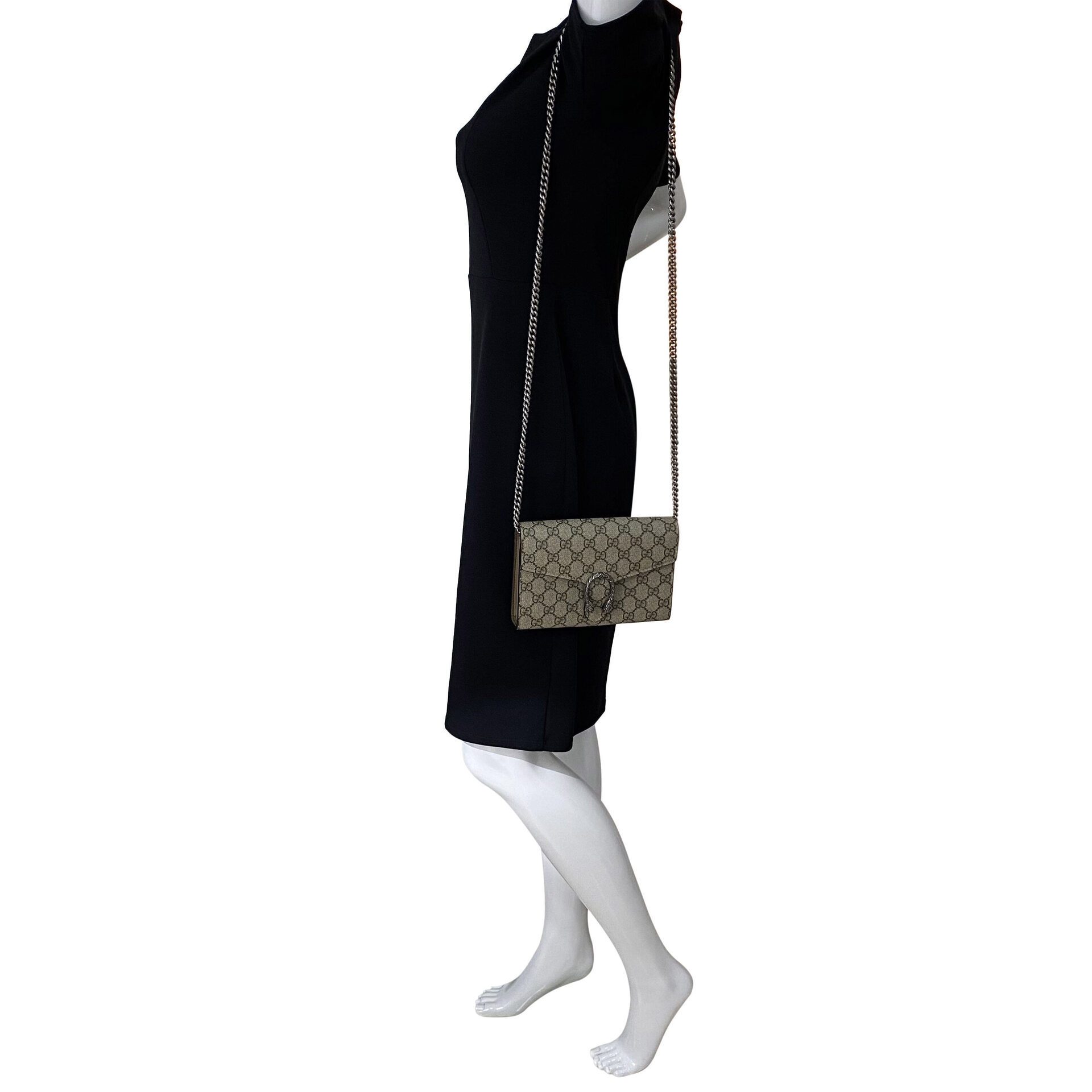 Bolsa Gucci Dionysus GG Supreme Chain Wallet