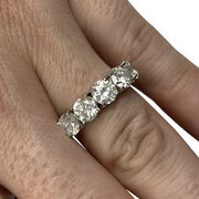 Meia Aliança Diamantes - 2.80 ct