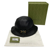 Chapéu Gucci Bucket Horsebit Preto