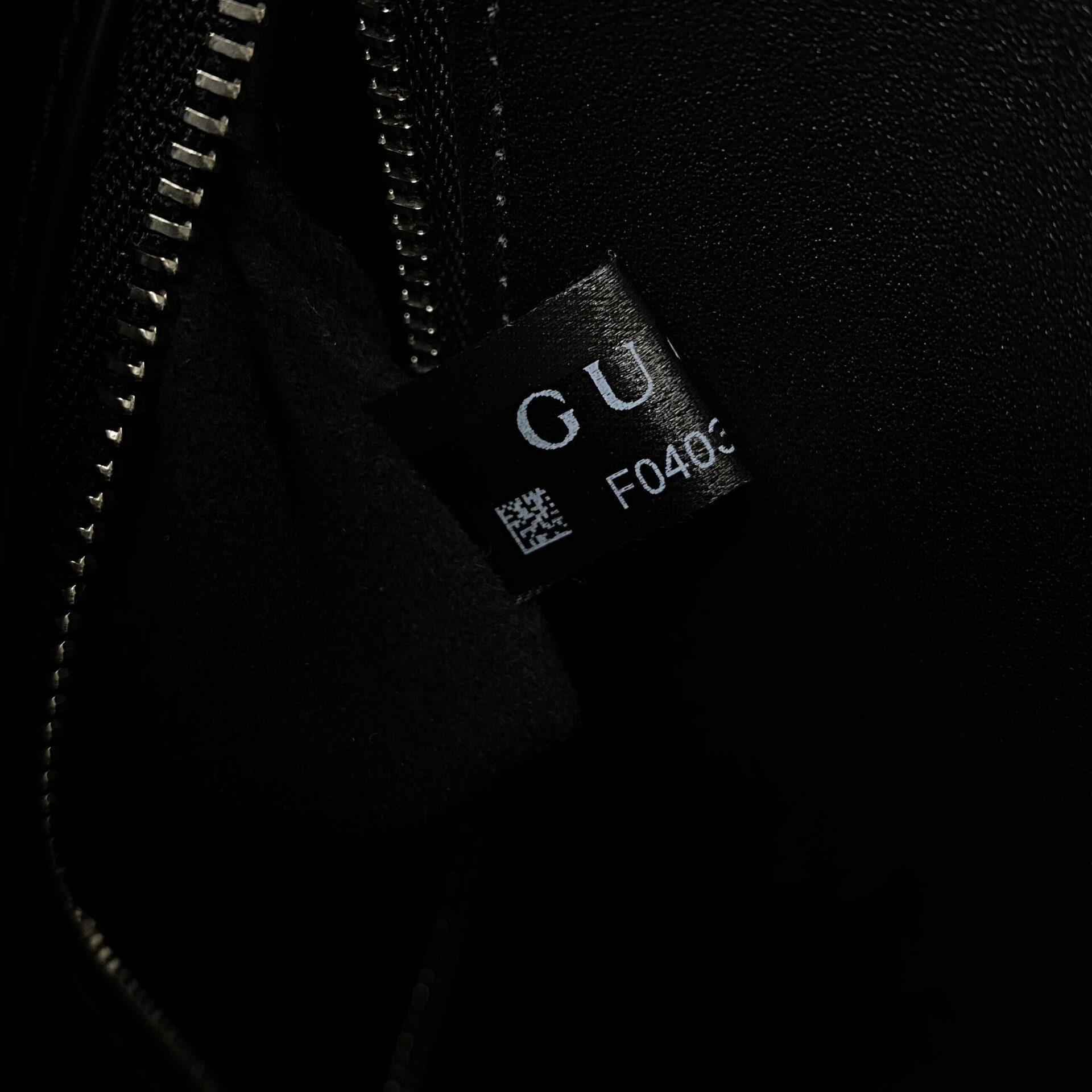 Bolsa Gucci Petite GG Preta