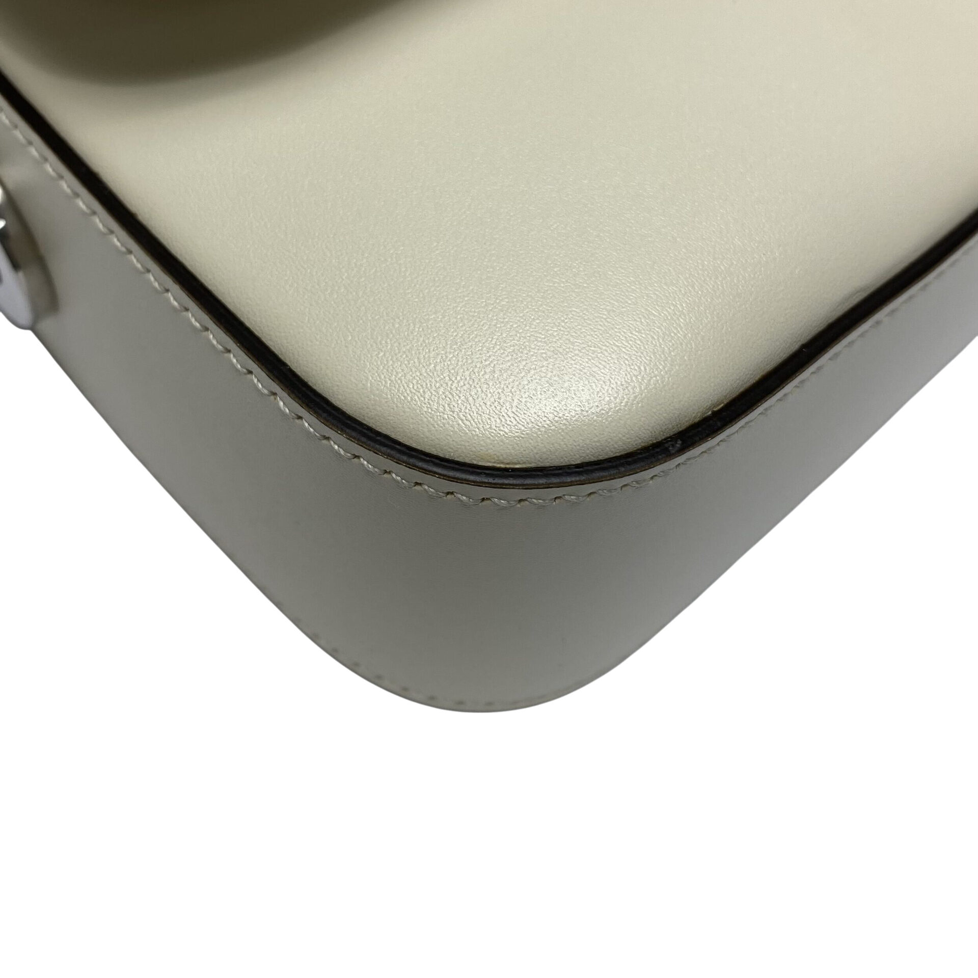 Bolsa Gucci Petite GG Off White