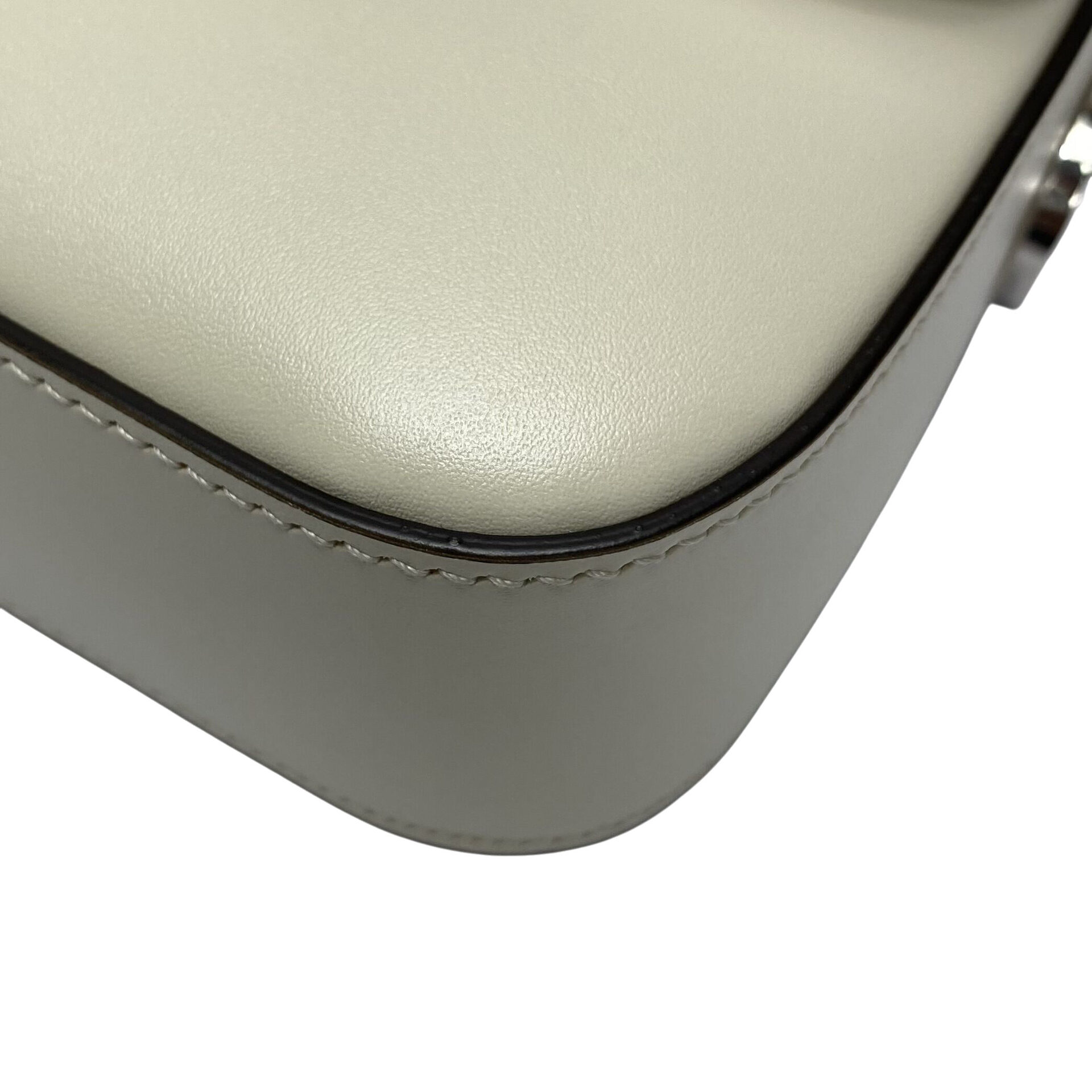 Bolsa Gucci Petite GG Off White