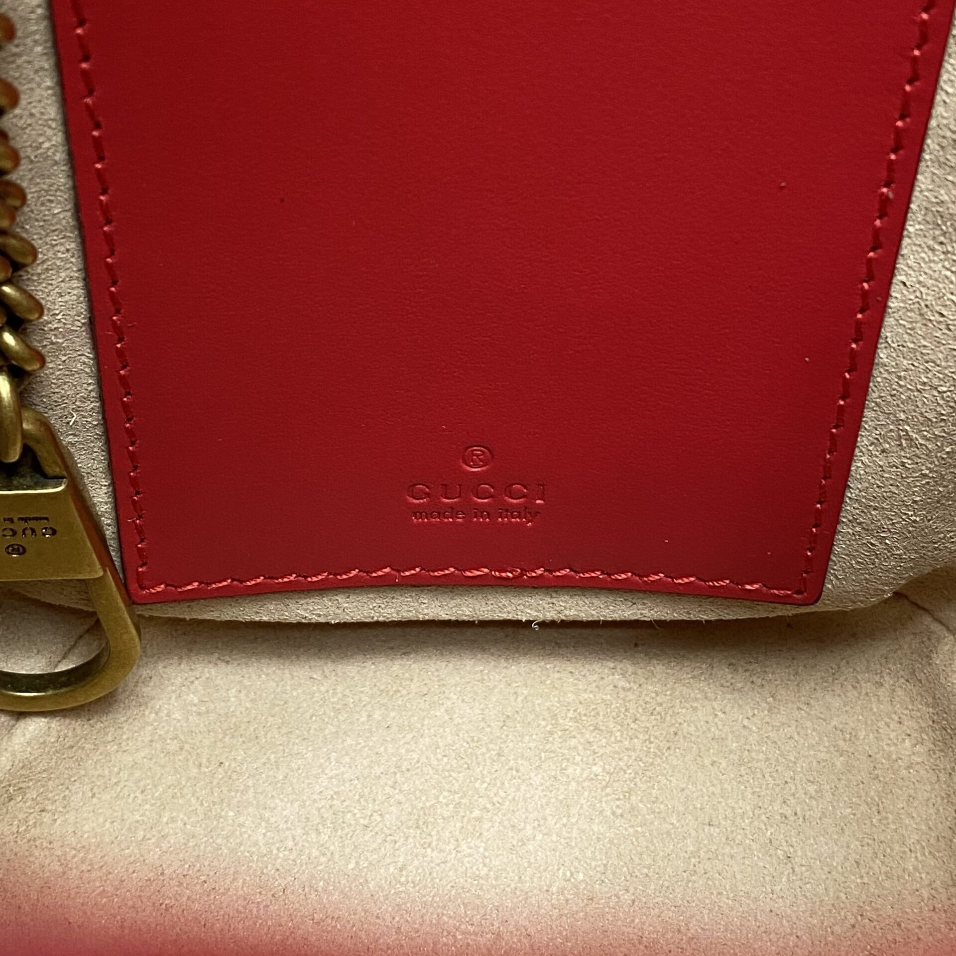 Bolsa Gucci Bucket GG Vermelha