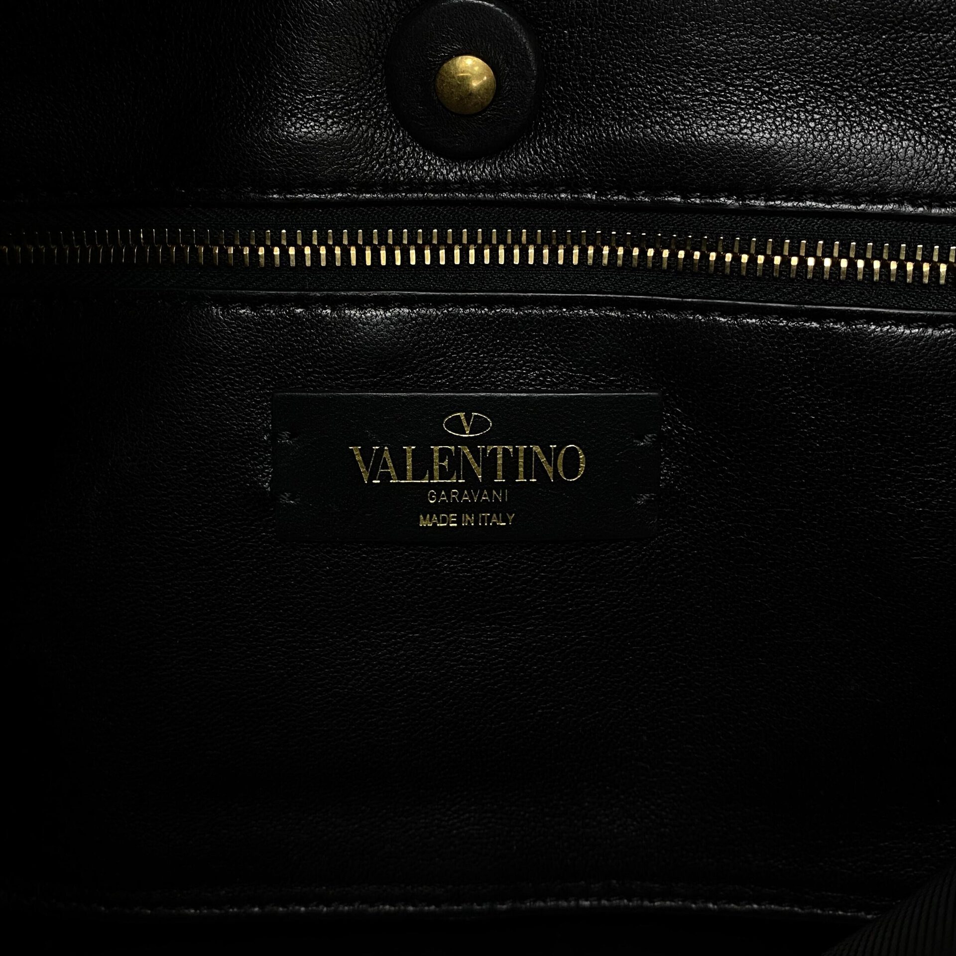Bolsa Valentino Garavani Roman Stud Bicolor