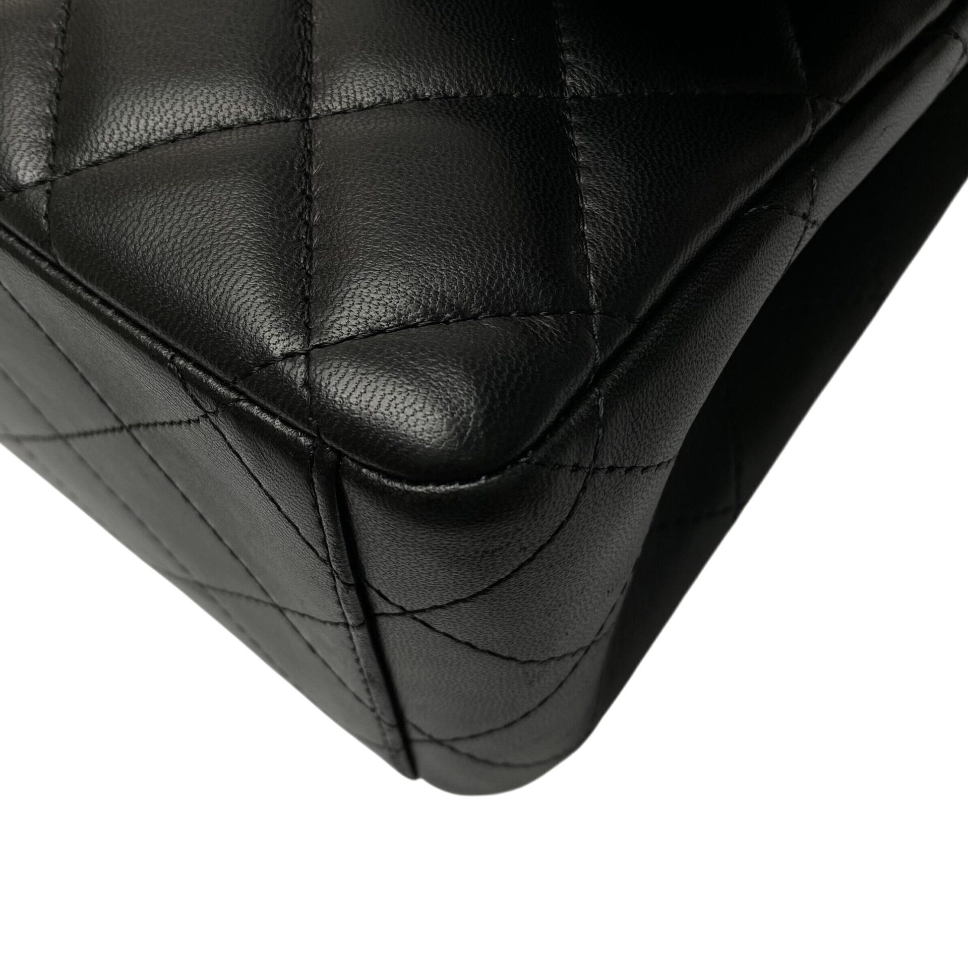 Bolsa Chanel Clássica Single Flap Maxi Lambskin