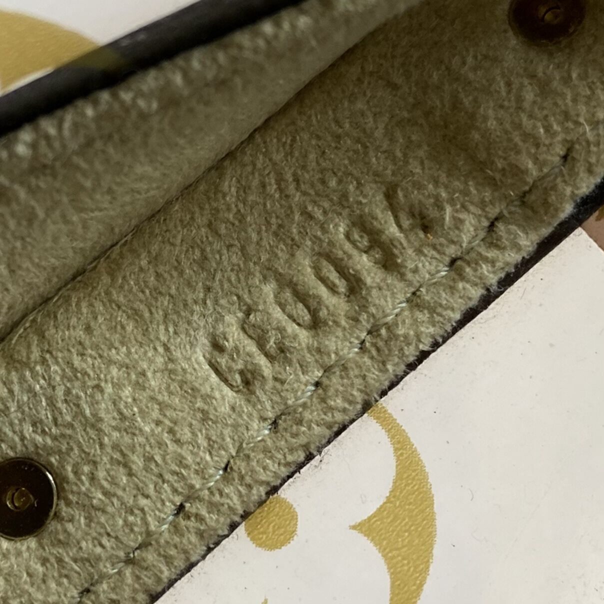 Bolsa Louis Vuitton Ambre Neo Cabas MM