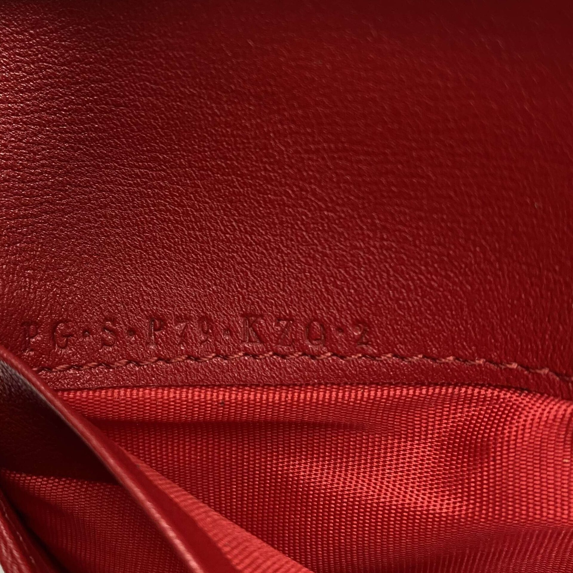 Carteira Valentino Garavani Vermelha