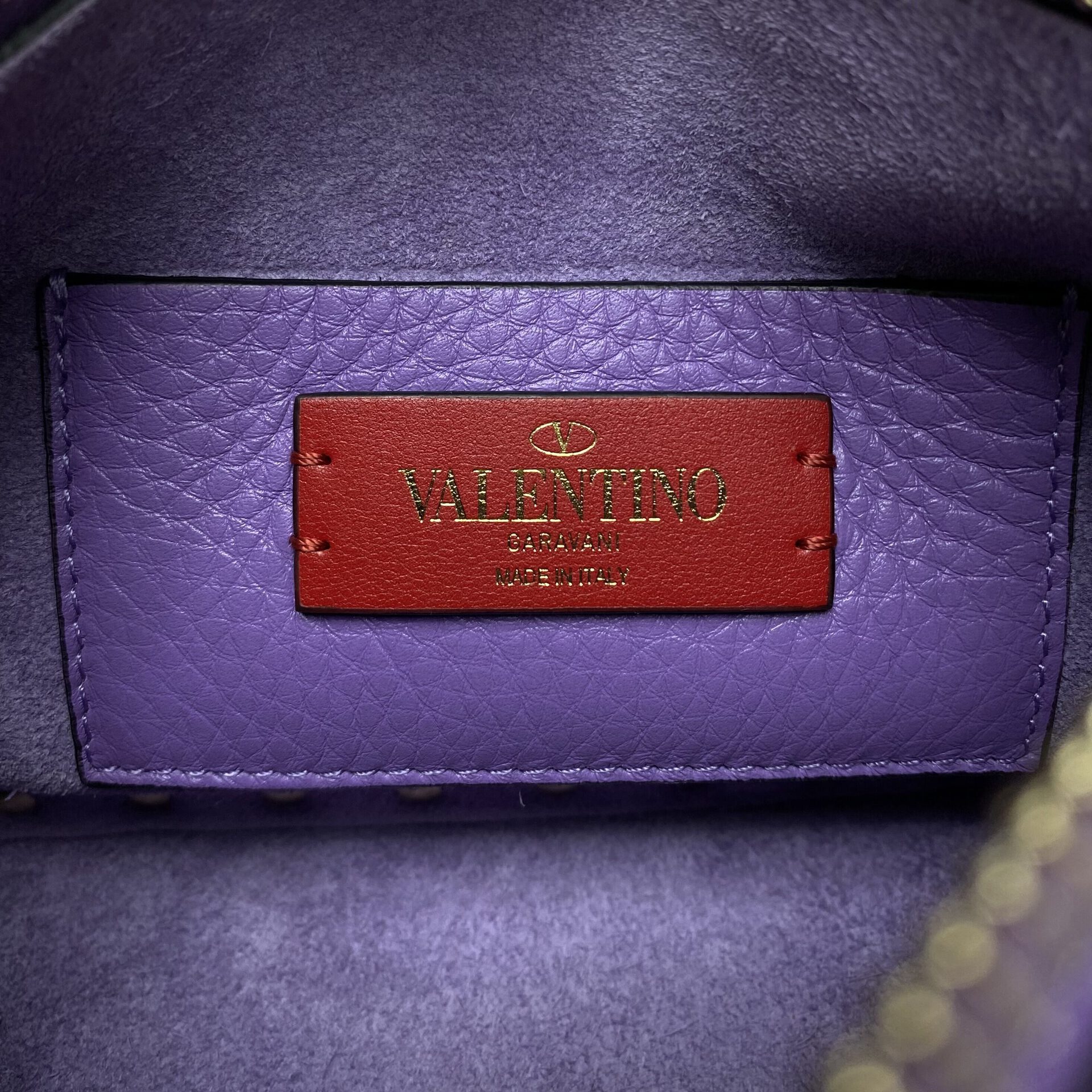 Bolsa Valentino Garavani Rockstud Lilás