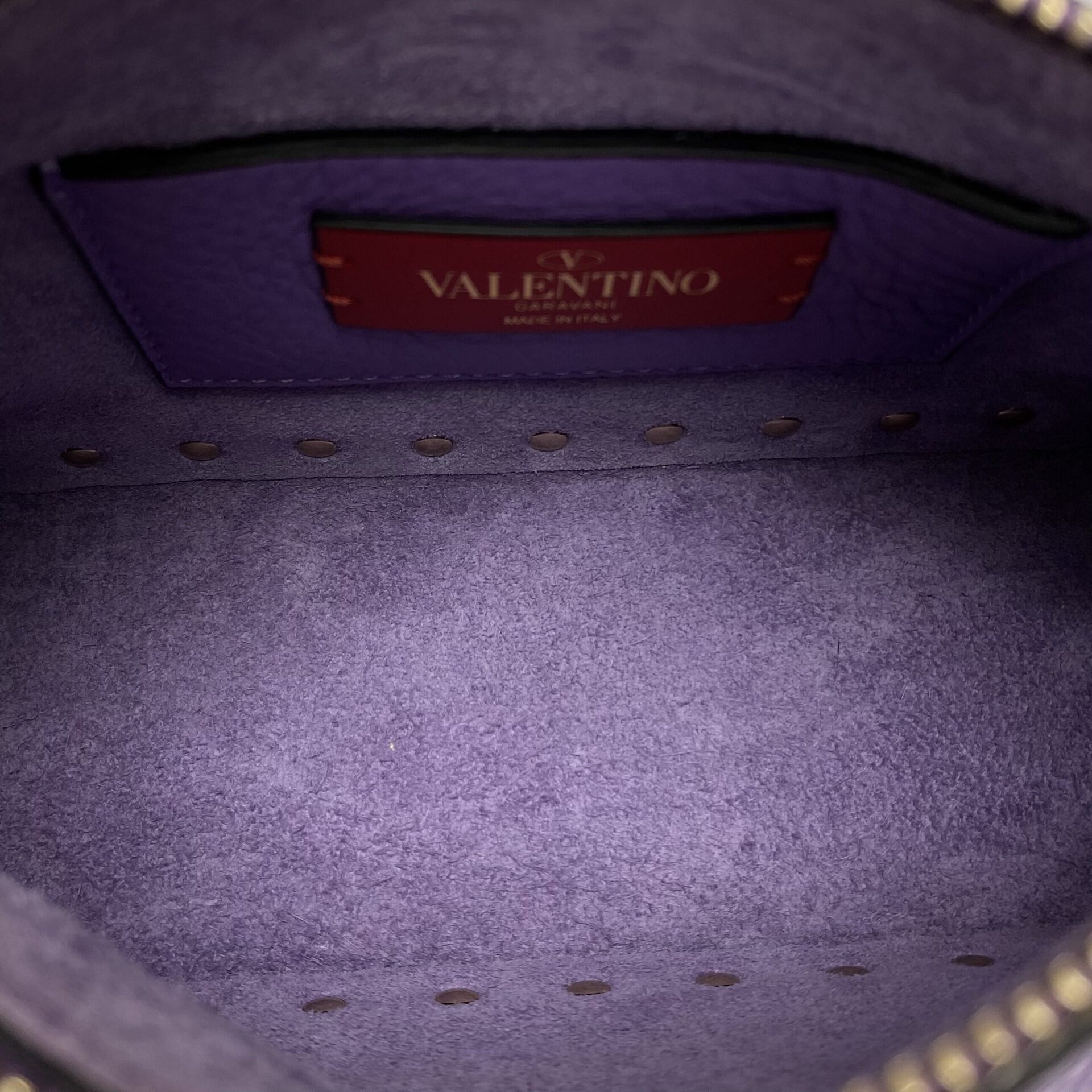 Bolsa Valentino Garavani Rockstud Lilás