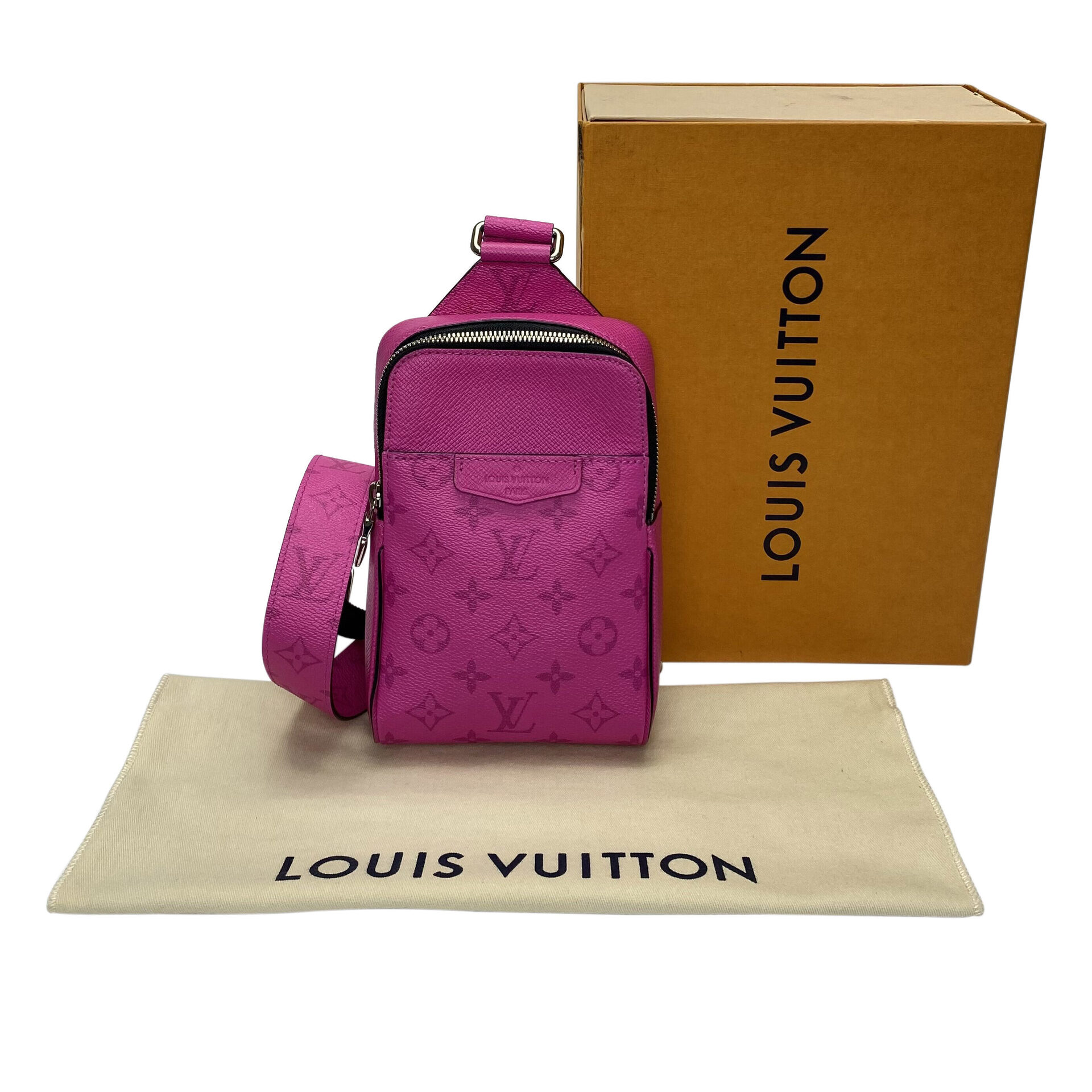 Bolsa Louis Vuitton Outdoor Taigarama Monograma