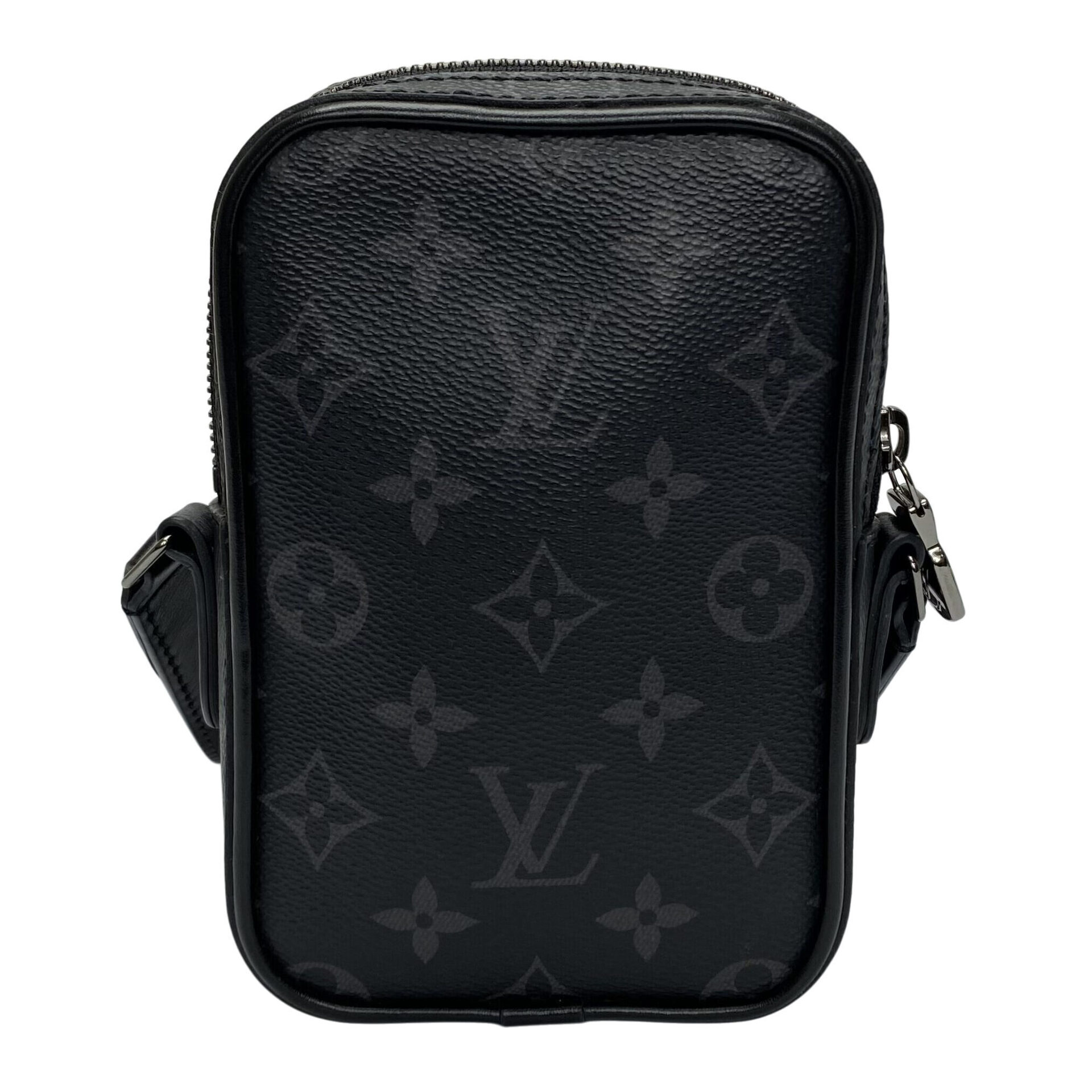 Bolsa Louis Vuitton Monograma Eclipse Vroom Danube