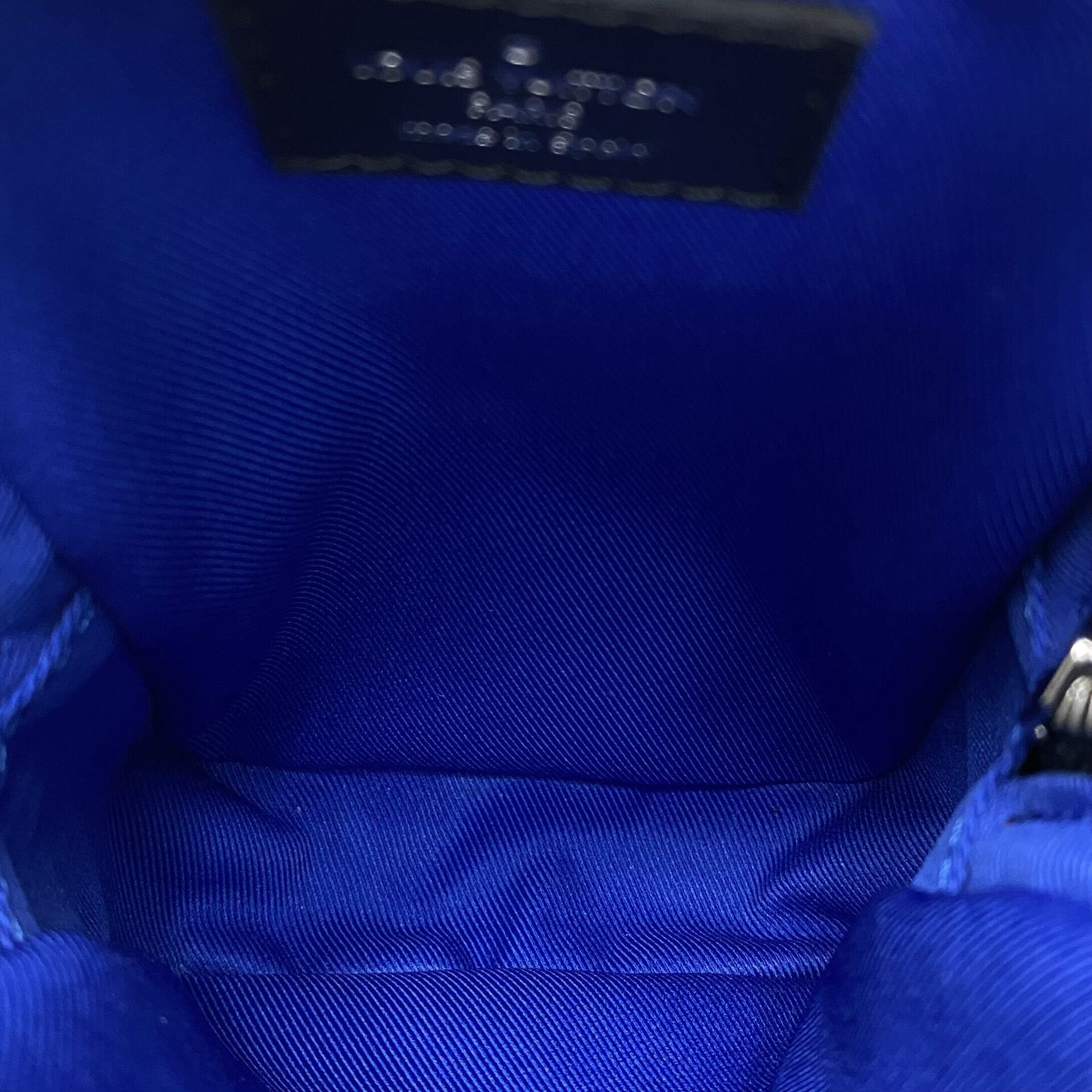 Bolsa Louis Vuitton Monograma Eclipse Vroom Danube
