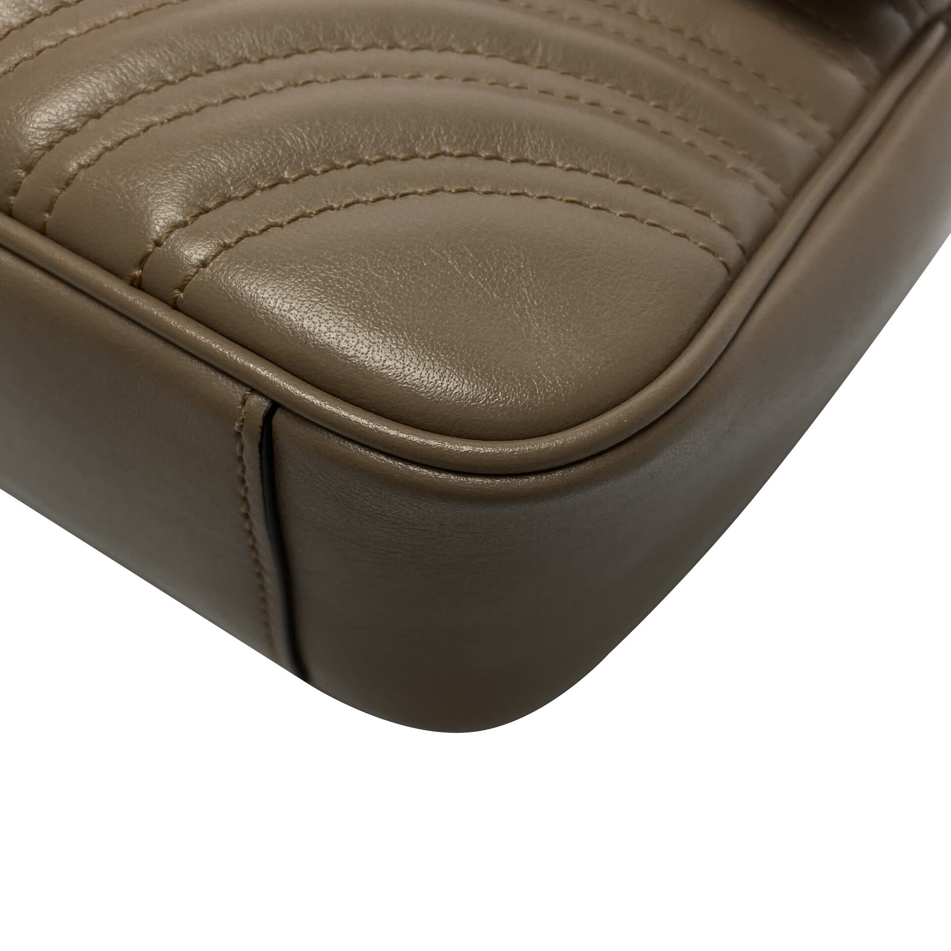 Bolsa Gucci GG Marmont Nude